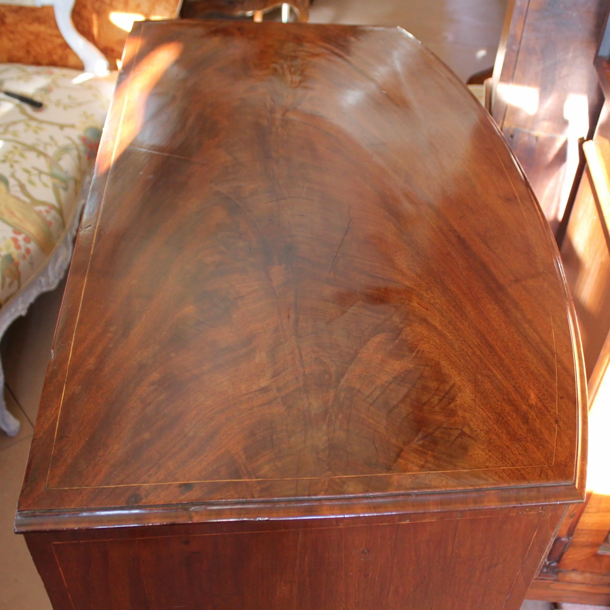Georgian-Period-English-Chest-of-Drawers (13)-top