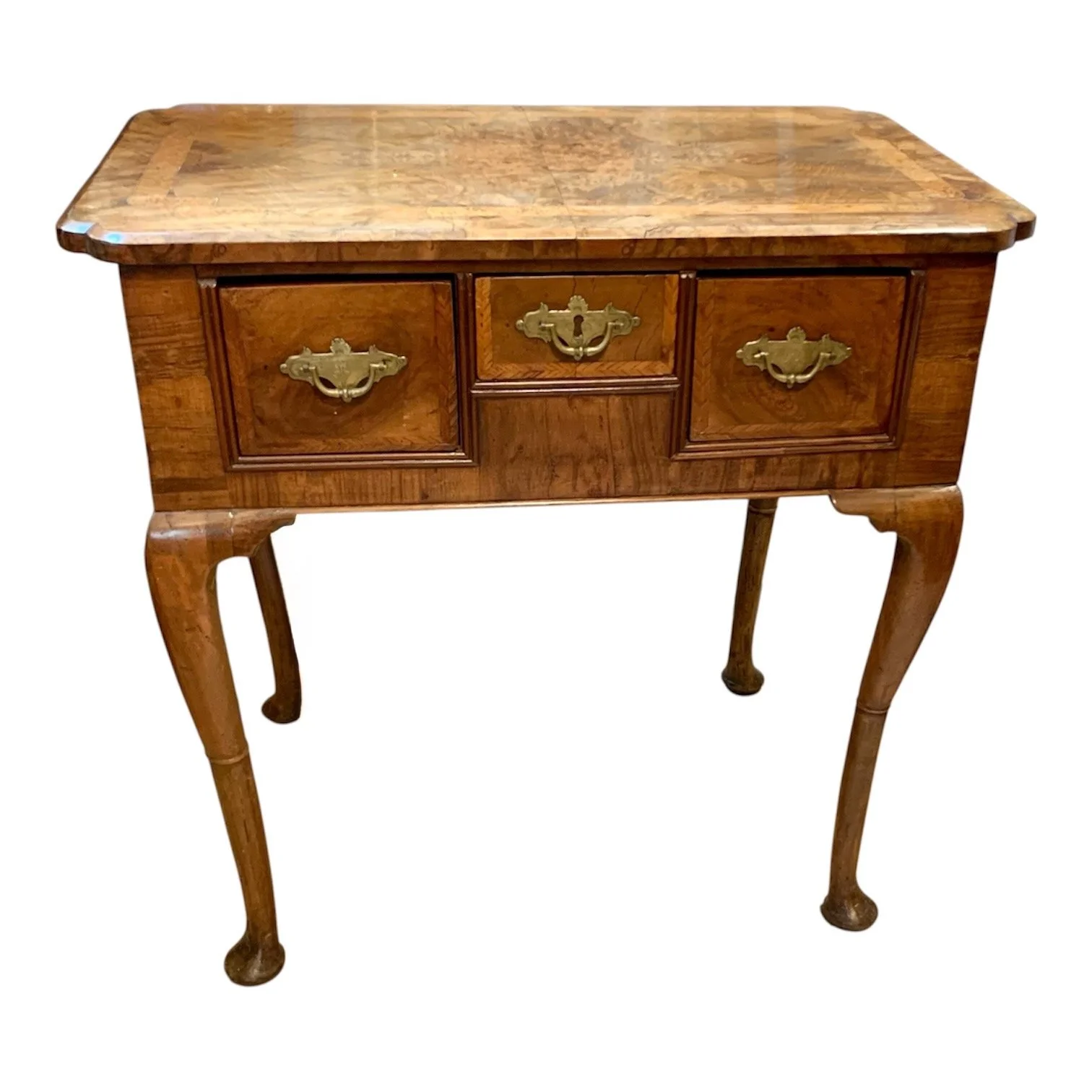 Queen-Anne-Period-burl-Walnut-Lowboy-table.jpeg