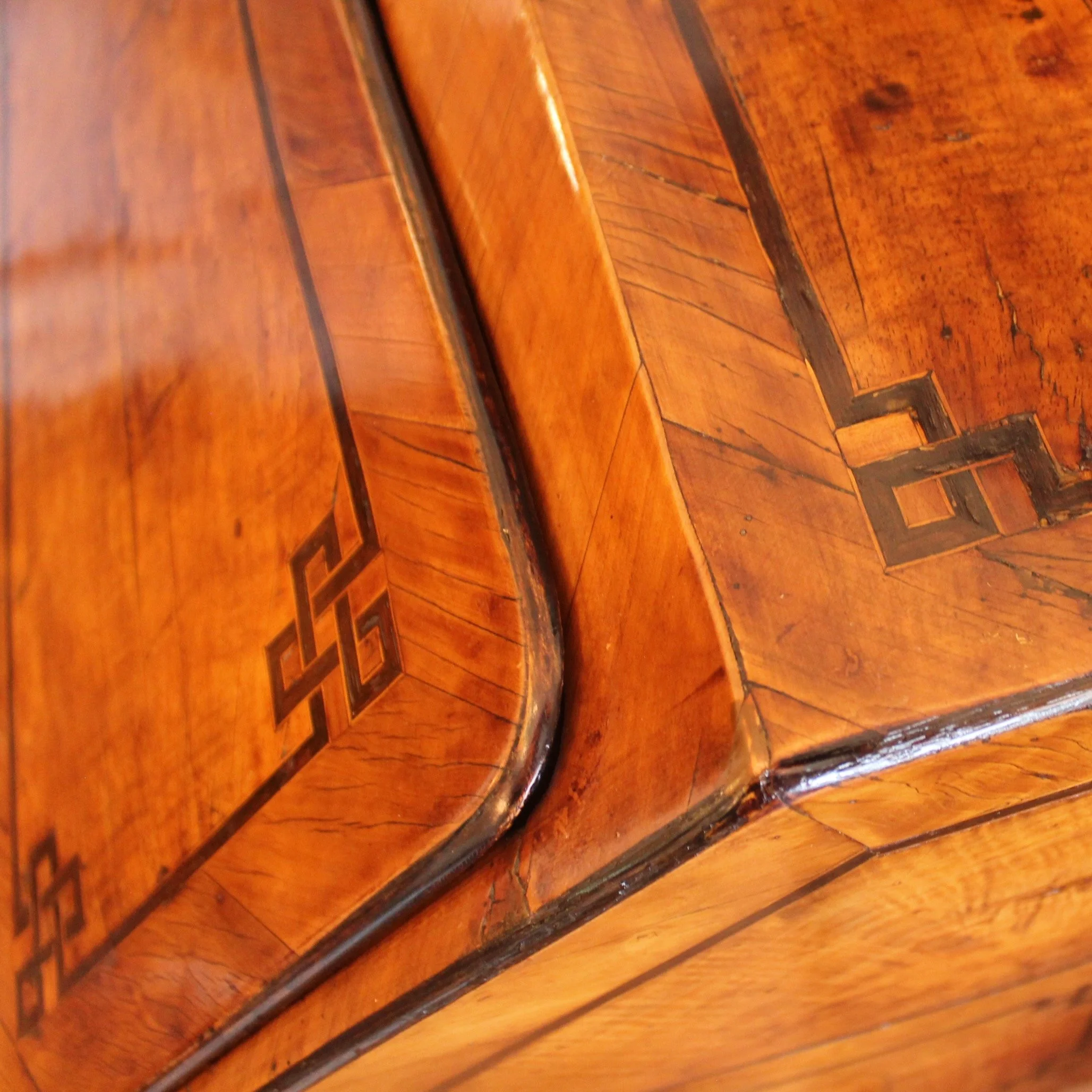 Antique-French-Provincial-Marquetry-Slant-Front-Desk (14)-detail