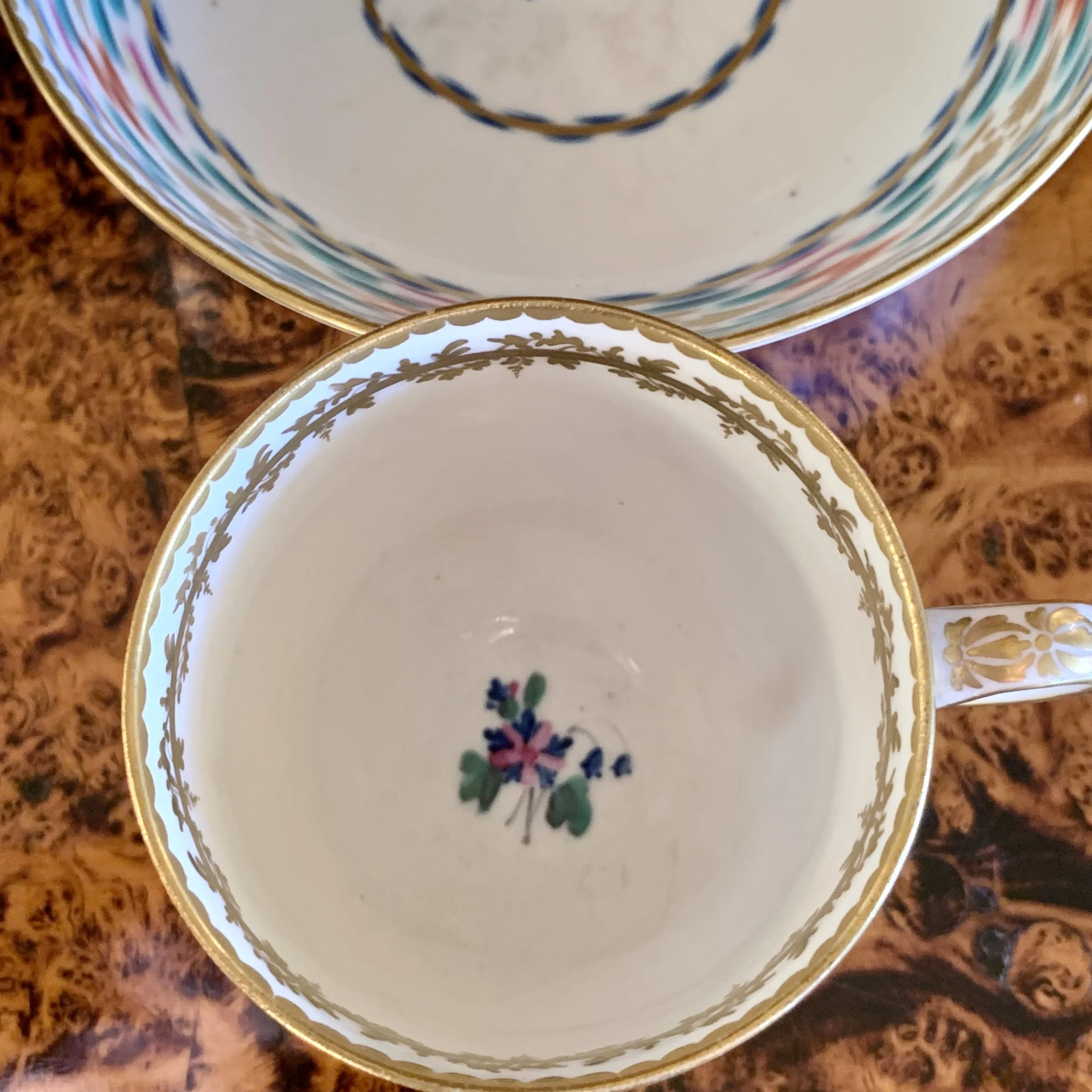 Flamestitch pattern porcelain