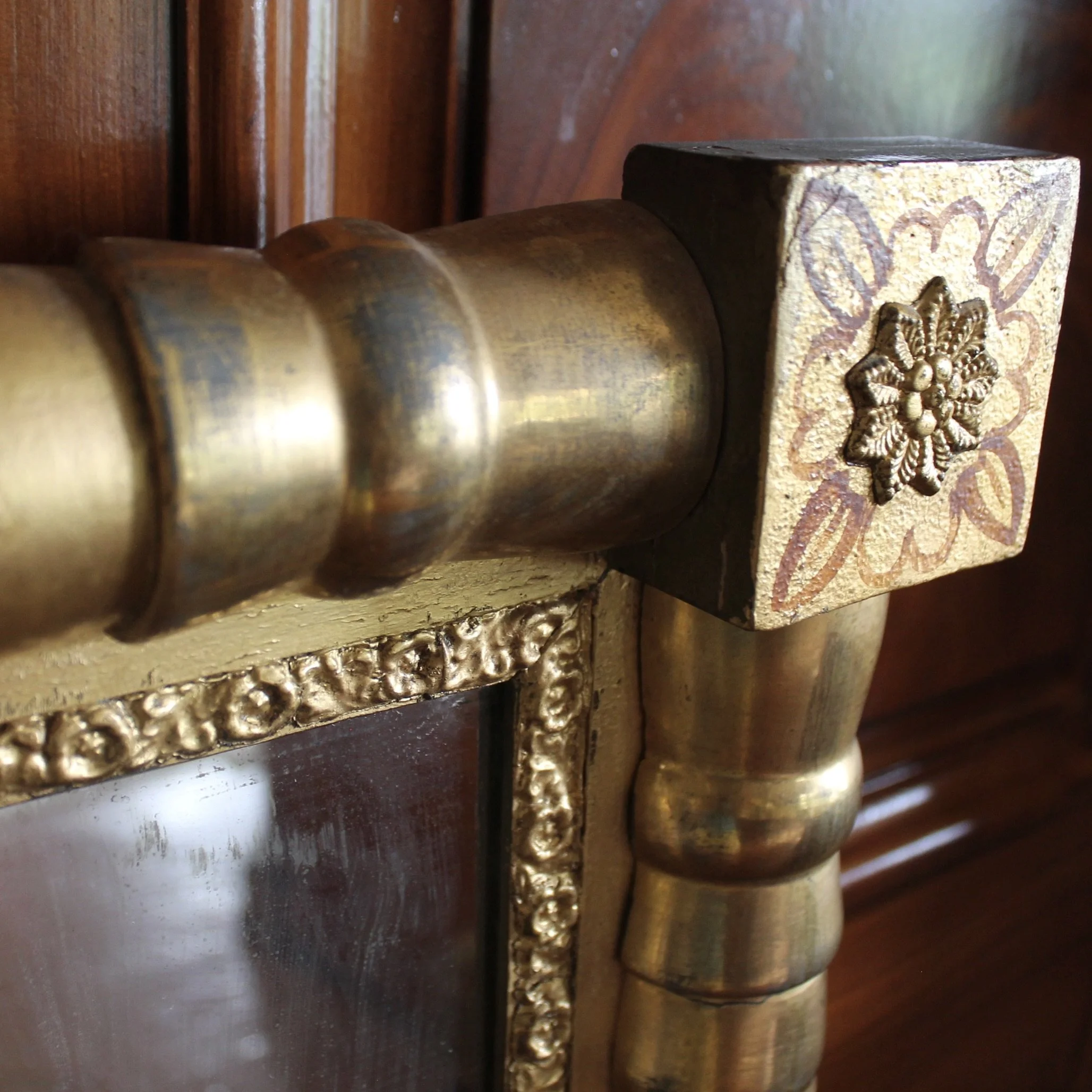 American Sheraton Giltwood Mirror