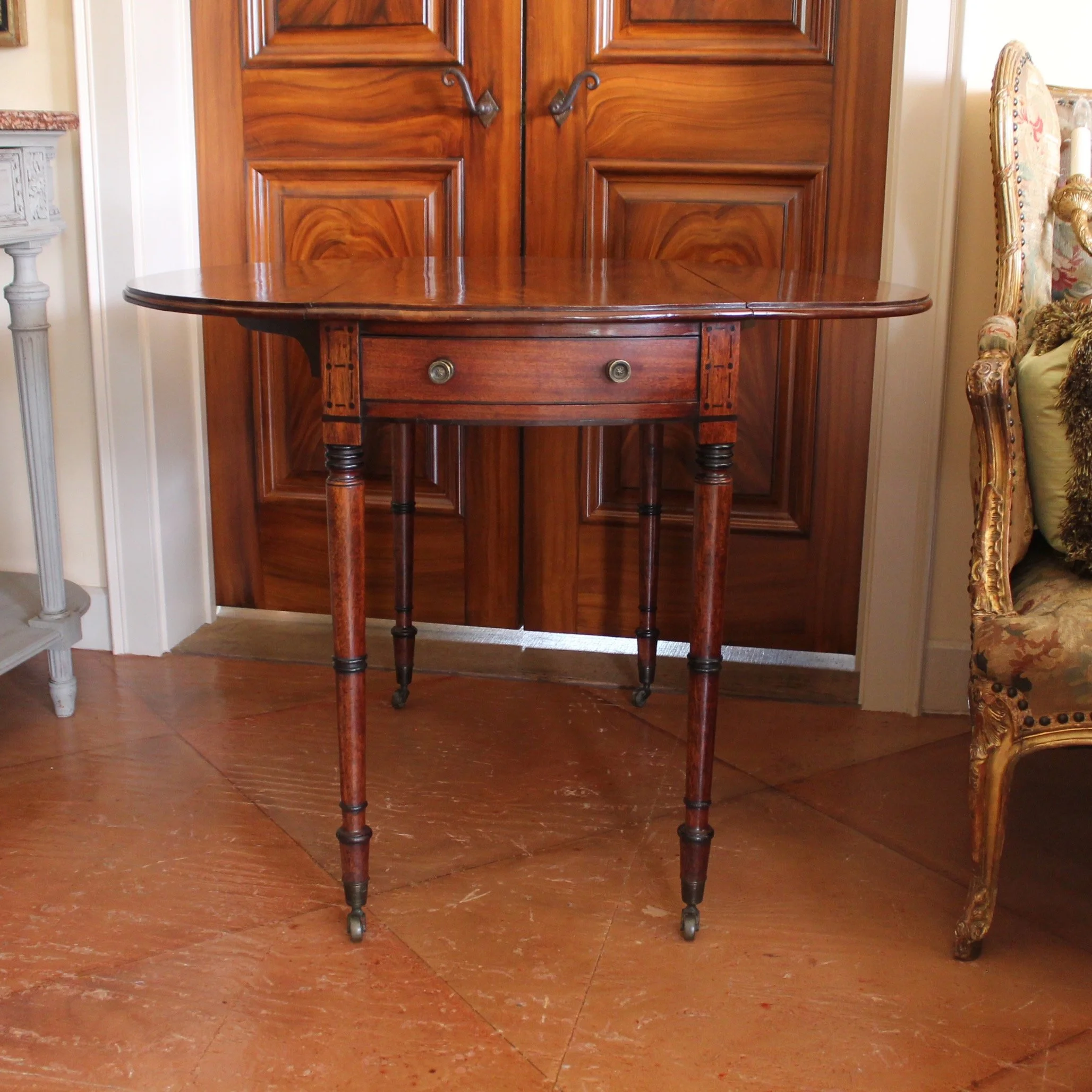 Regency-Mahogany-and-Ebonized-Pembroke-Table-side