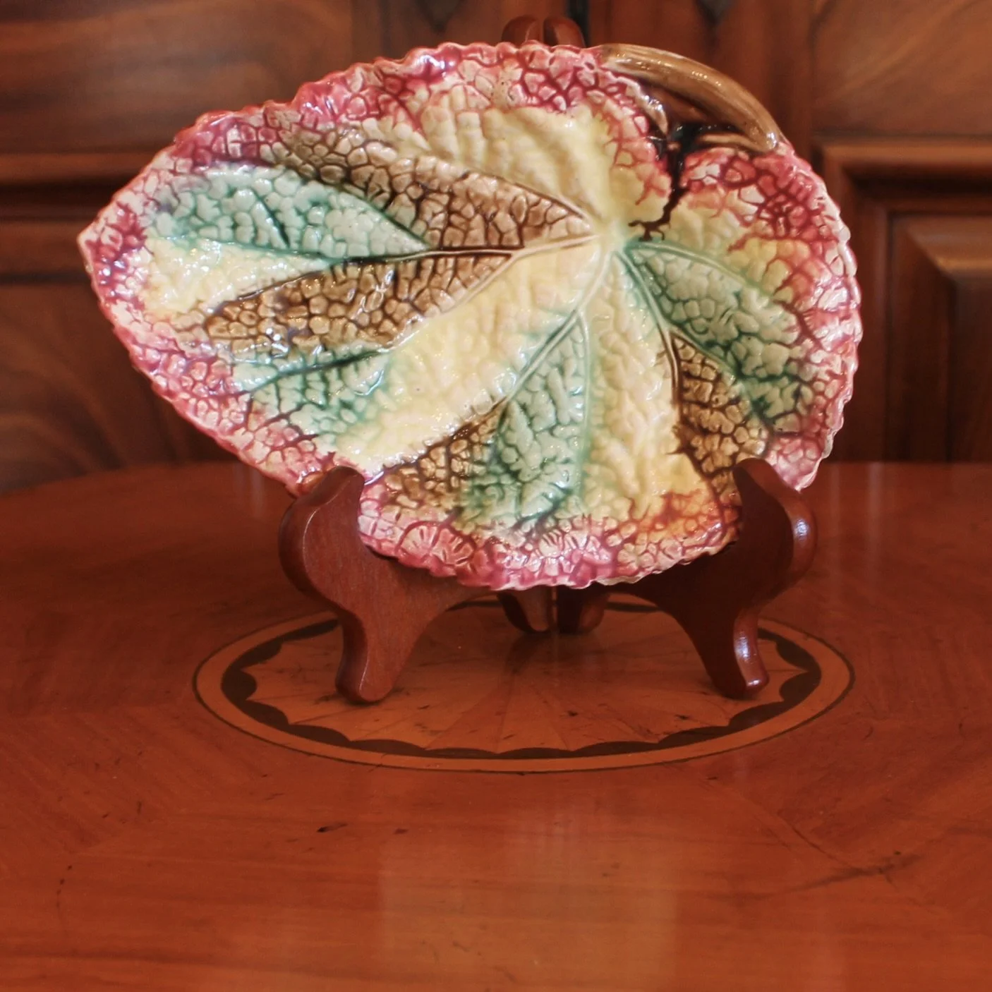 English Begonia Leaf Majolica