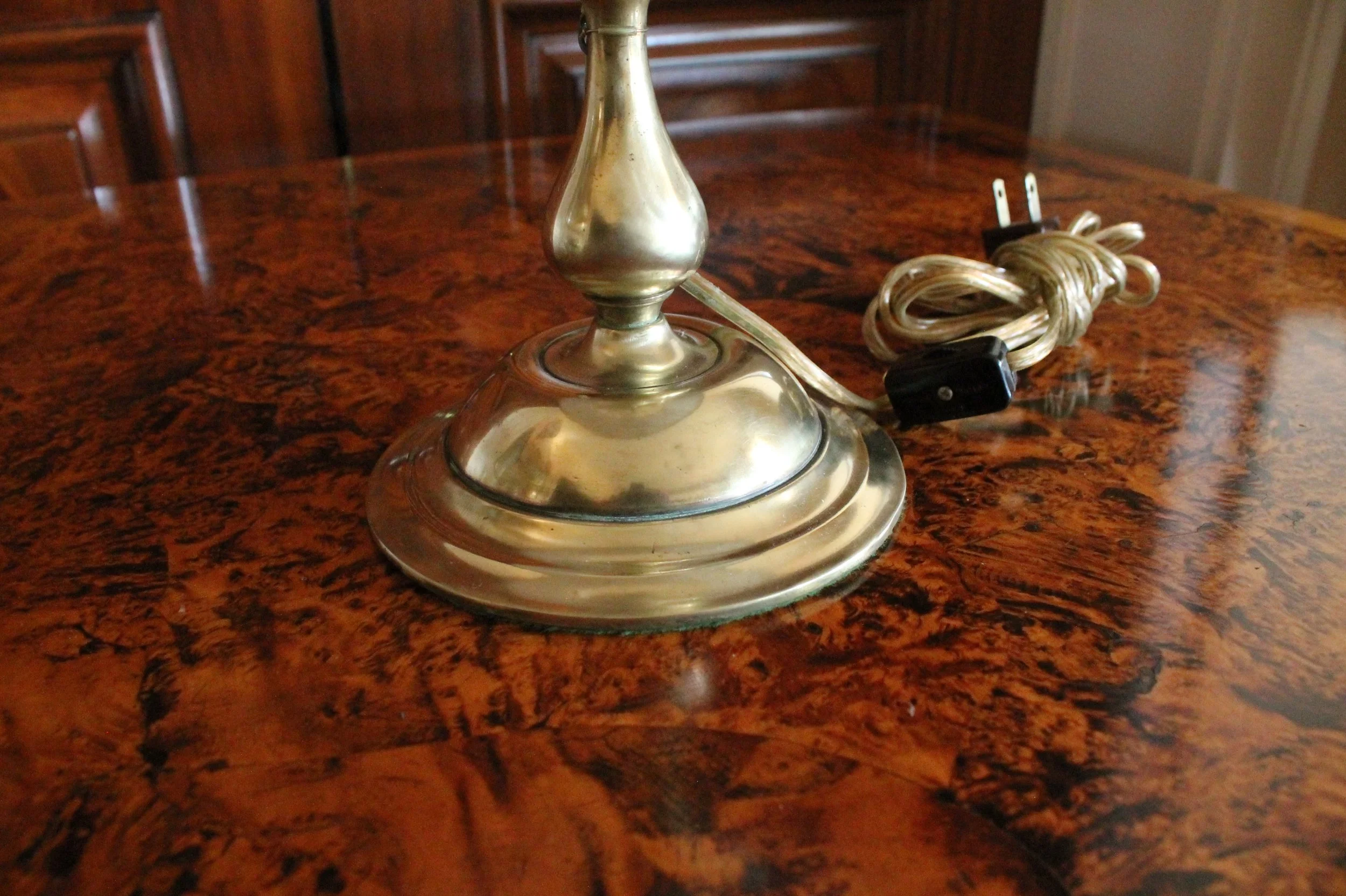 Antique English Victorian Brass Lamp