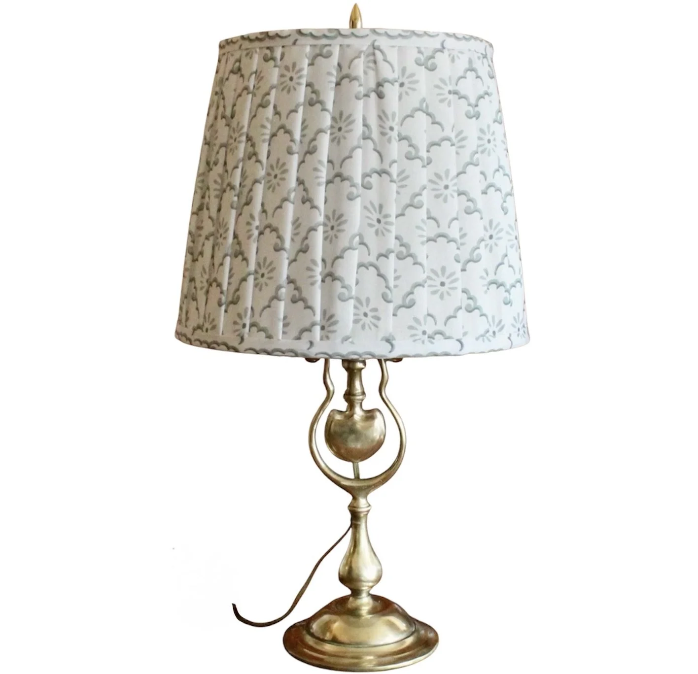 Antique English Victorian Brass Lamp