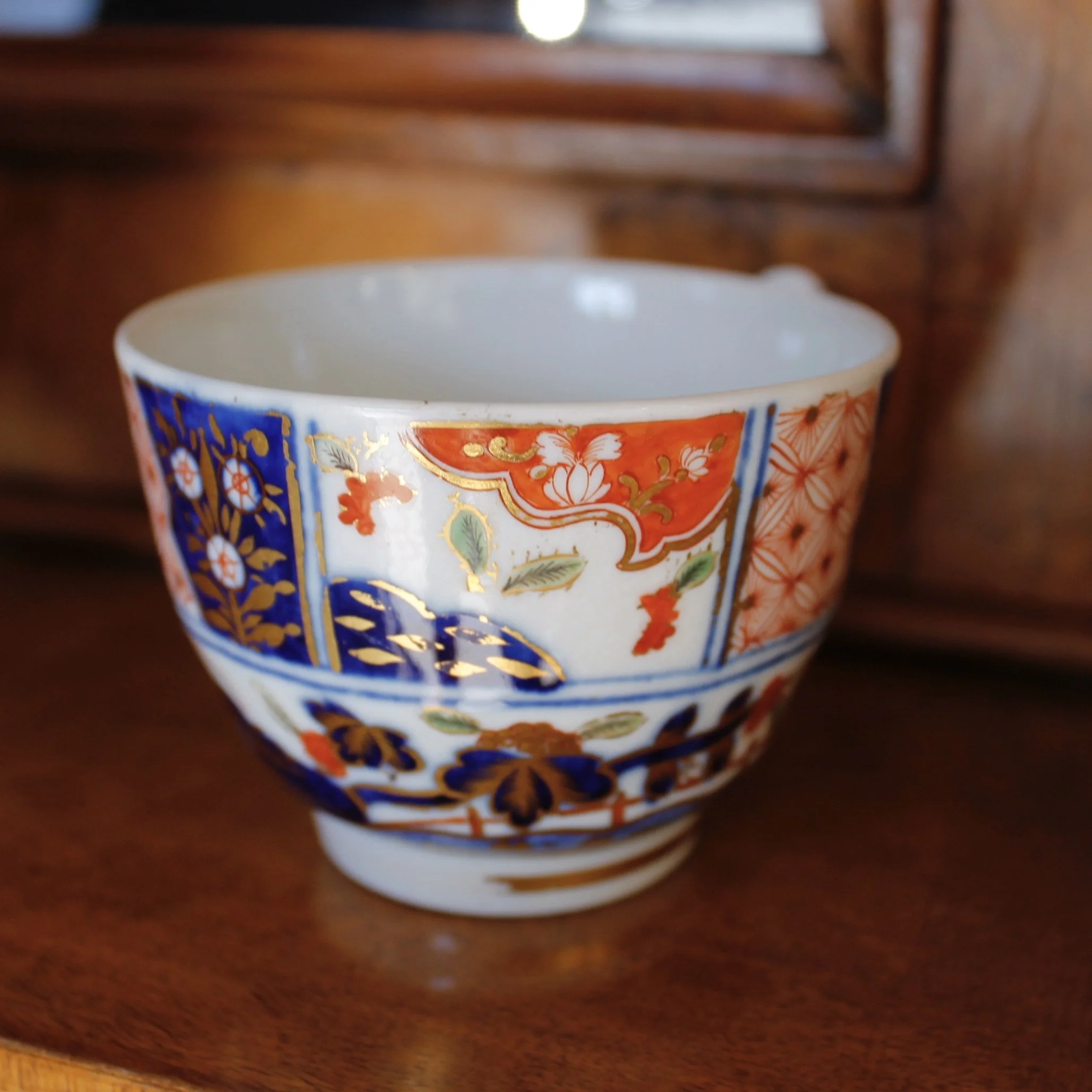 “Rock and Tree” Money Pattern Pattern English Imari Porcelain Tea Cup and Saucer