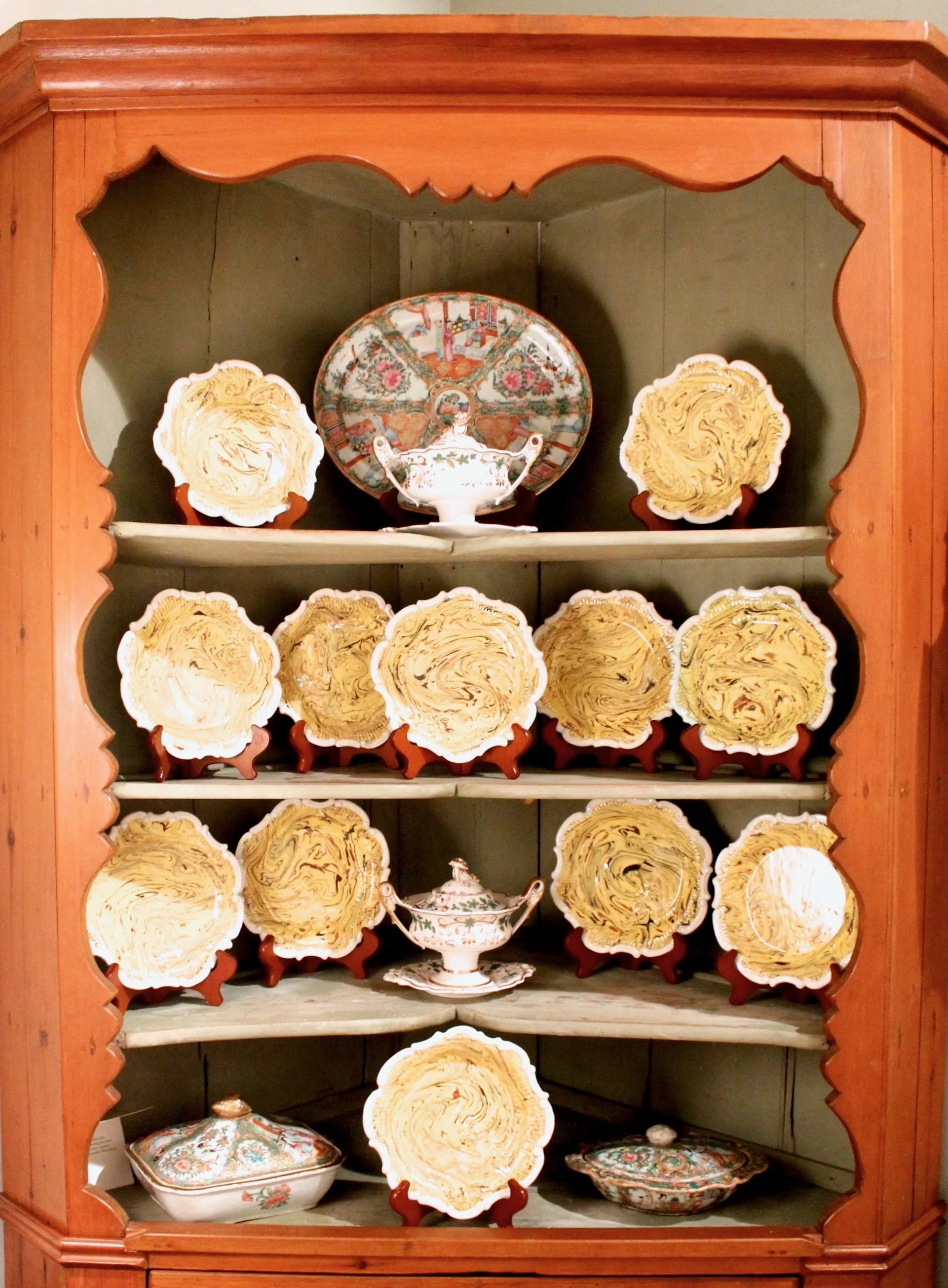 Pennsylvania antique open corner cupboard (2)
