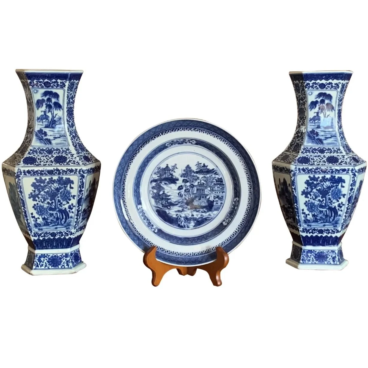 Chinese Antique Blue and White Export Porcelain Vases pair Nanking