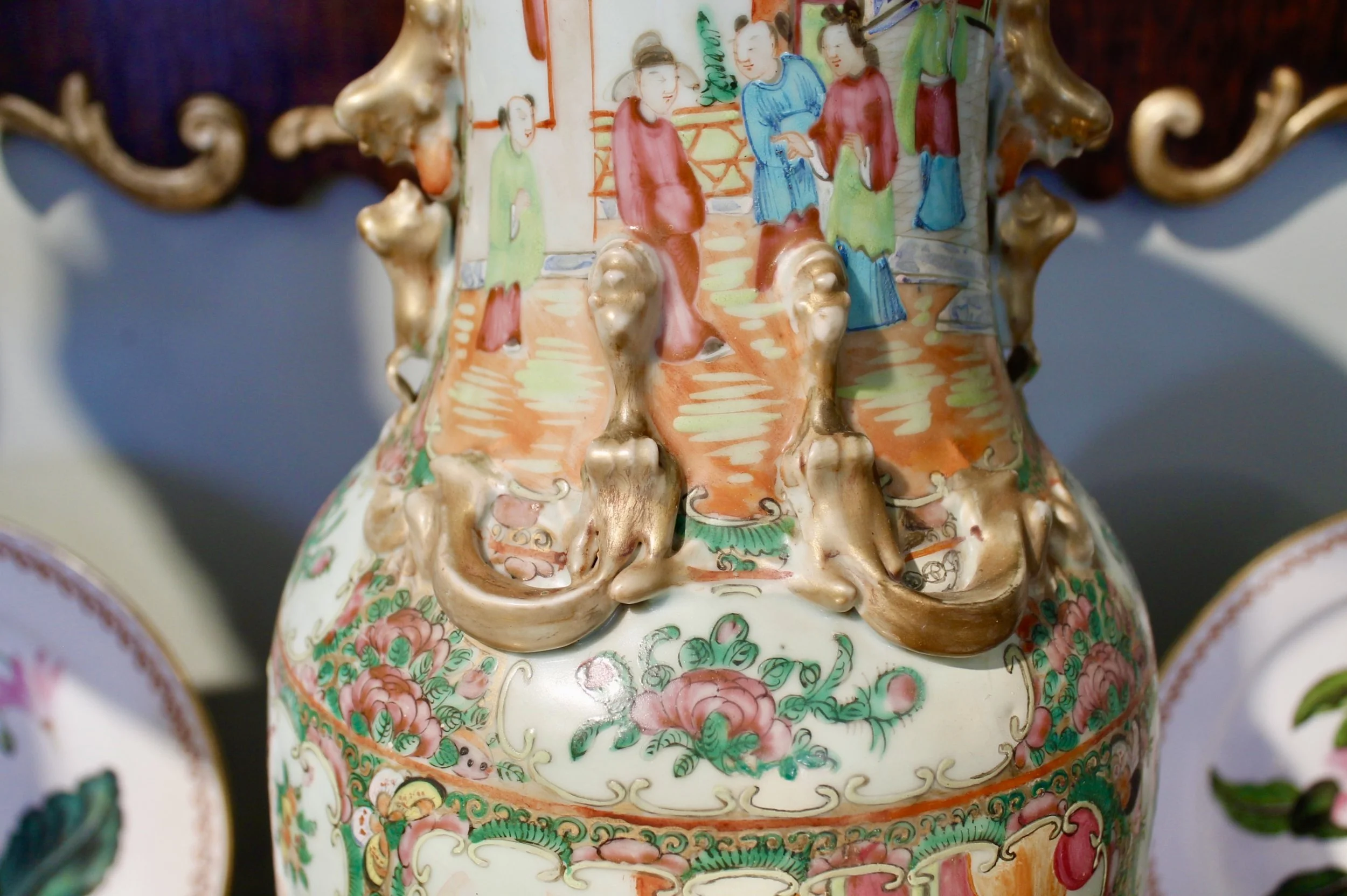 Large Rose Medallion Chinese export porcelain vase