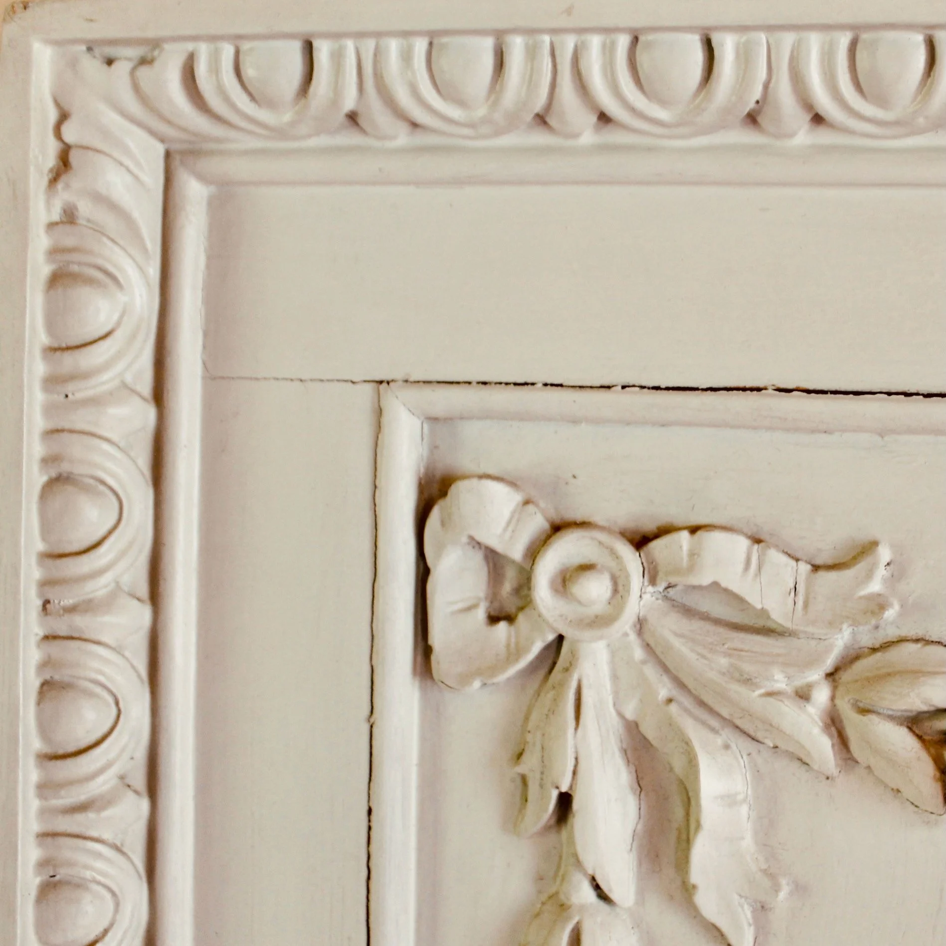 Grey-Painted-Louis-XVI-Style-French-Trumeau-Mirror (8)
