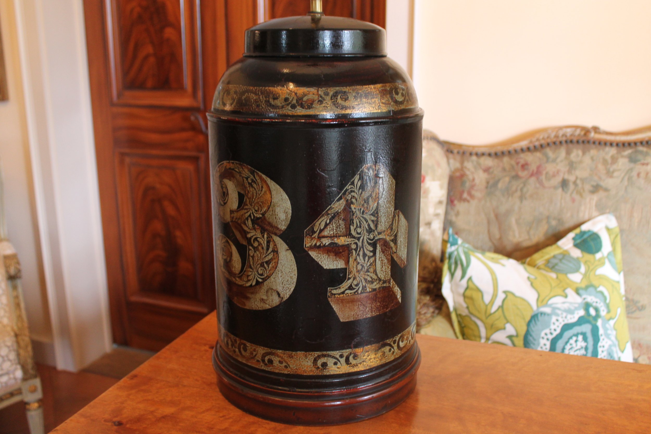 Painted Tôle Tea Canister Lamp