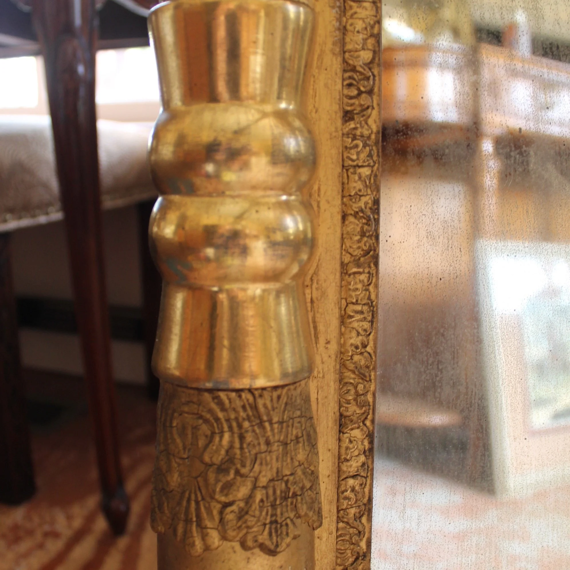 American-Sheraton-Gilt-MirrorWith-Reverse-Painted-Glass (10)-detail