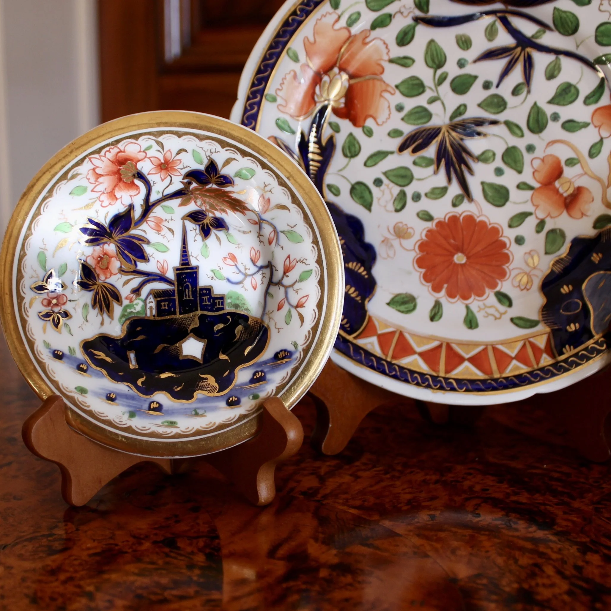 Trio of Coalport Imari Porcelain Plates, Early 19th Century