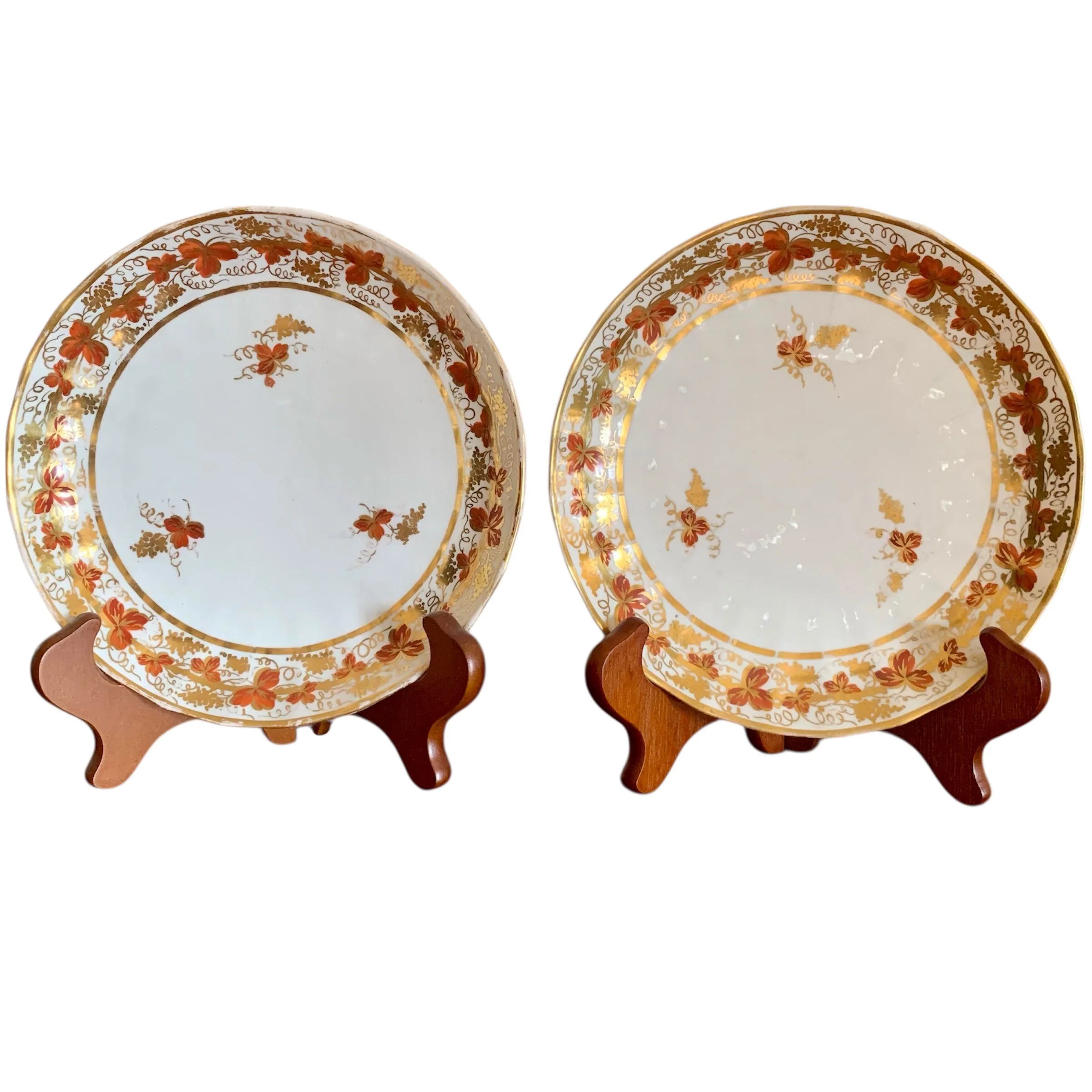 Pair of English Derby Grape Vine Pattern Porcelain Plates, ca. 1810