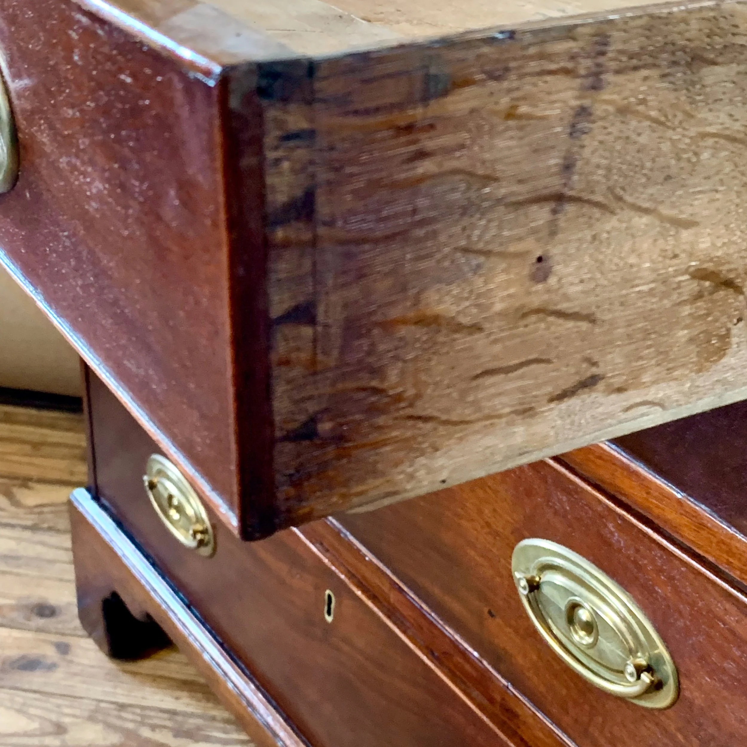 Unusually-Small-antique-Georgian-Mahogany-Chest-of-Drawers (8)