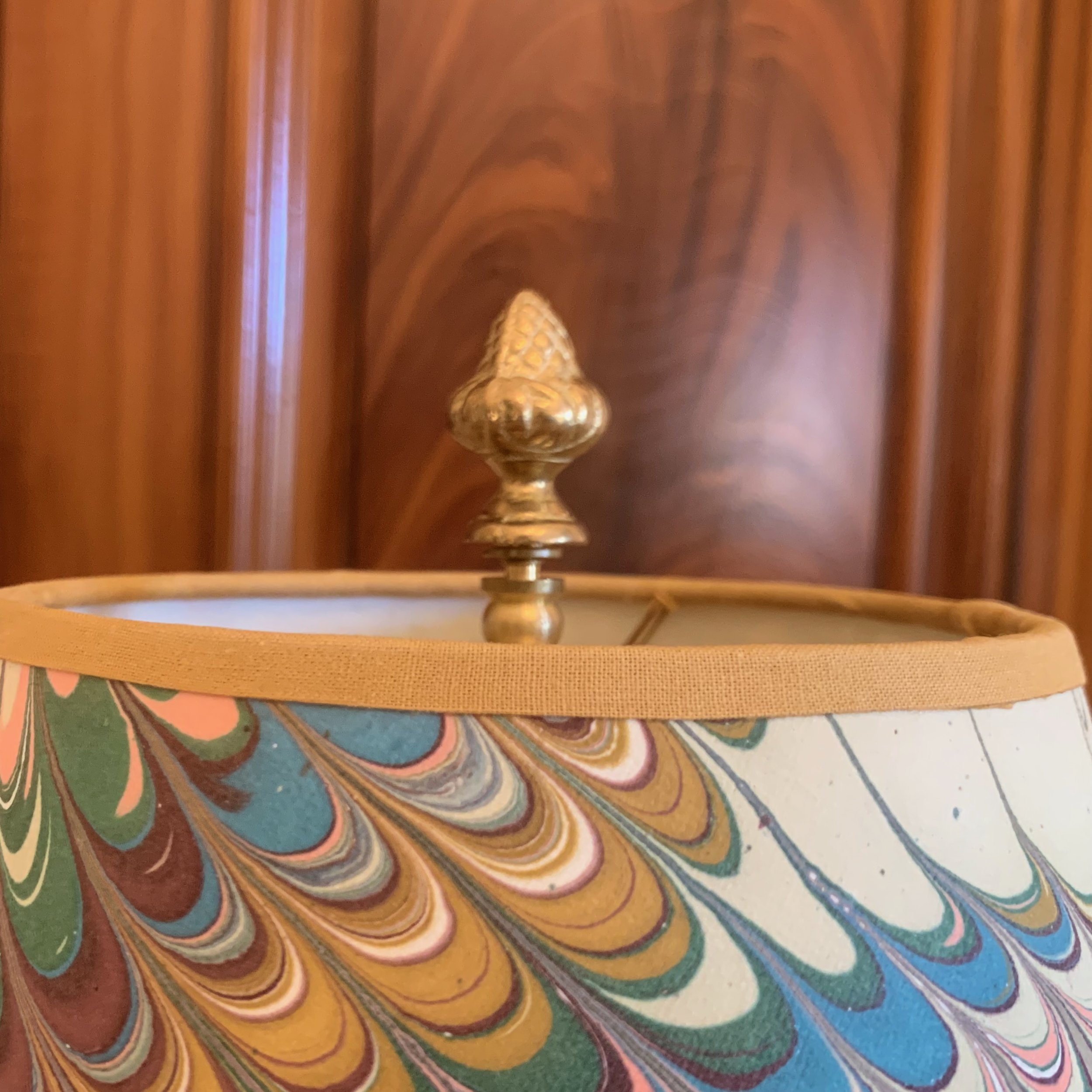 Pair-French-Louis-XVI-Period-Candlestick-Lamps-with-Marbleized-Shades (14).jpeg