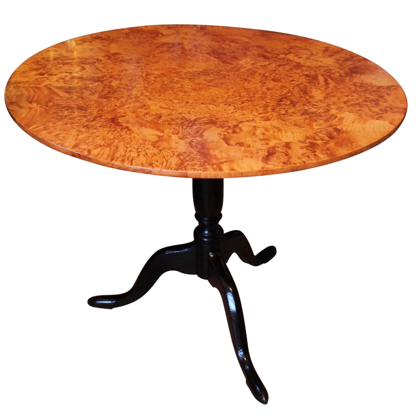 Swedish (Gustavian) Alder Root Burl Wood Tilt Top Table, Late 18th/Early 19th Century