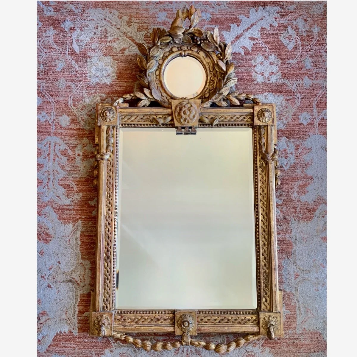 Italian-Giltwood-Neoclassical-Mirror-With-Laurel-Crest (1)