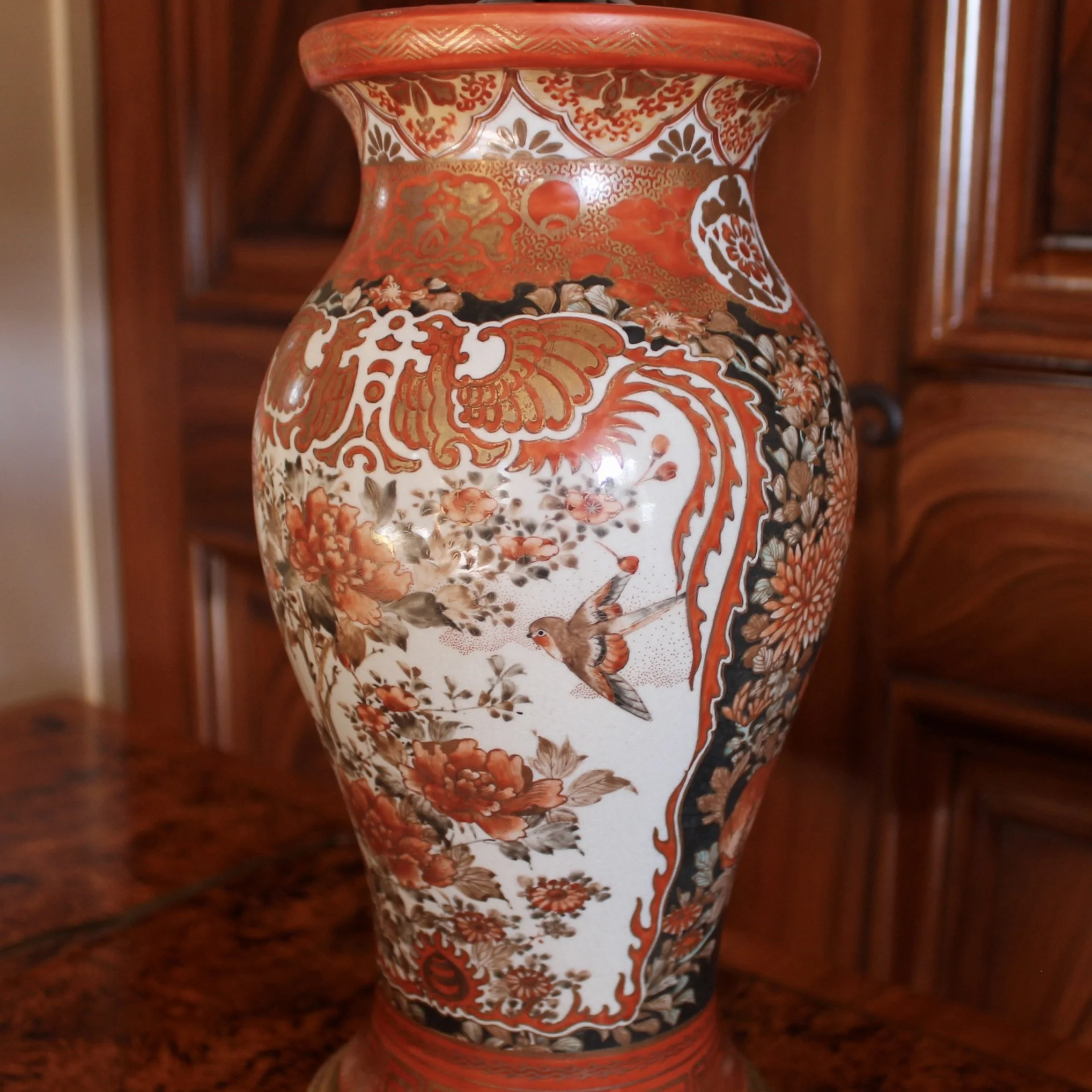 Pair Antique Japanese Kutani Porcelain Vase Lamps