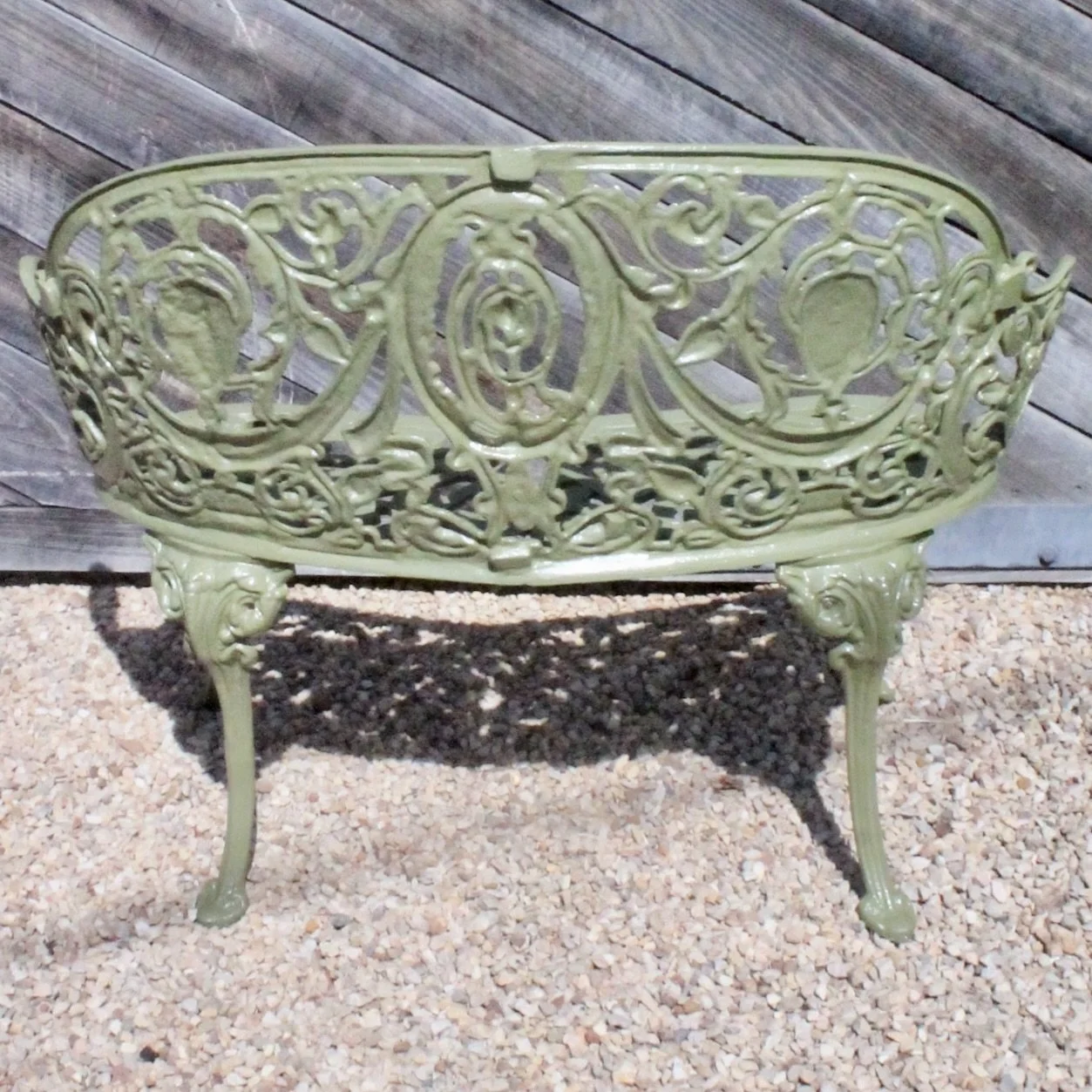 Set of Green Painted Metal Outdoor Garden Furniture: Antique Cameo Pattern, Six Pieces
