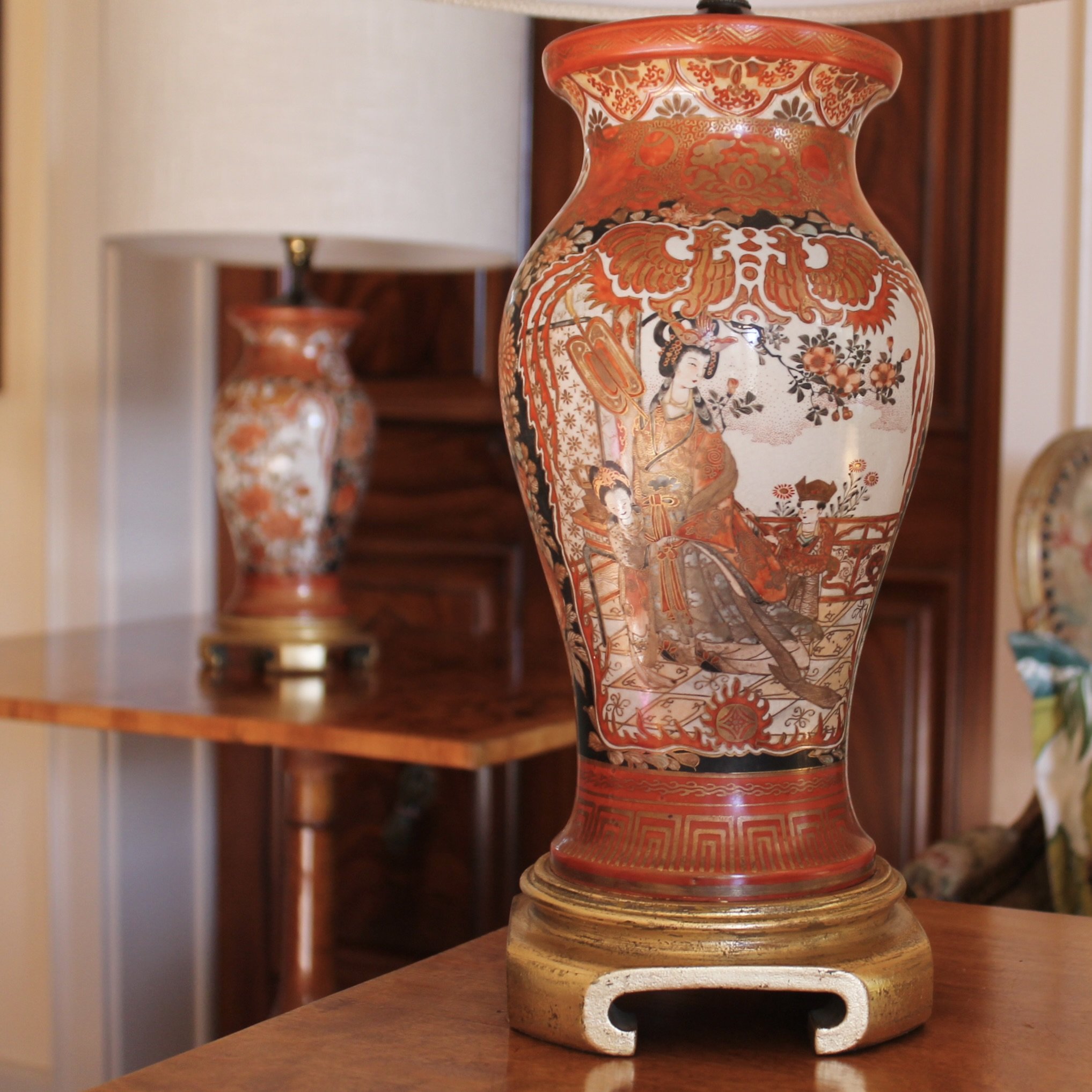 Pair Antique Japanese Kutani Porcelain Vase Lamps