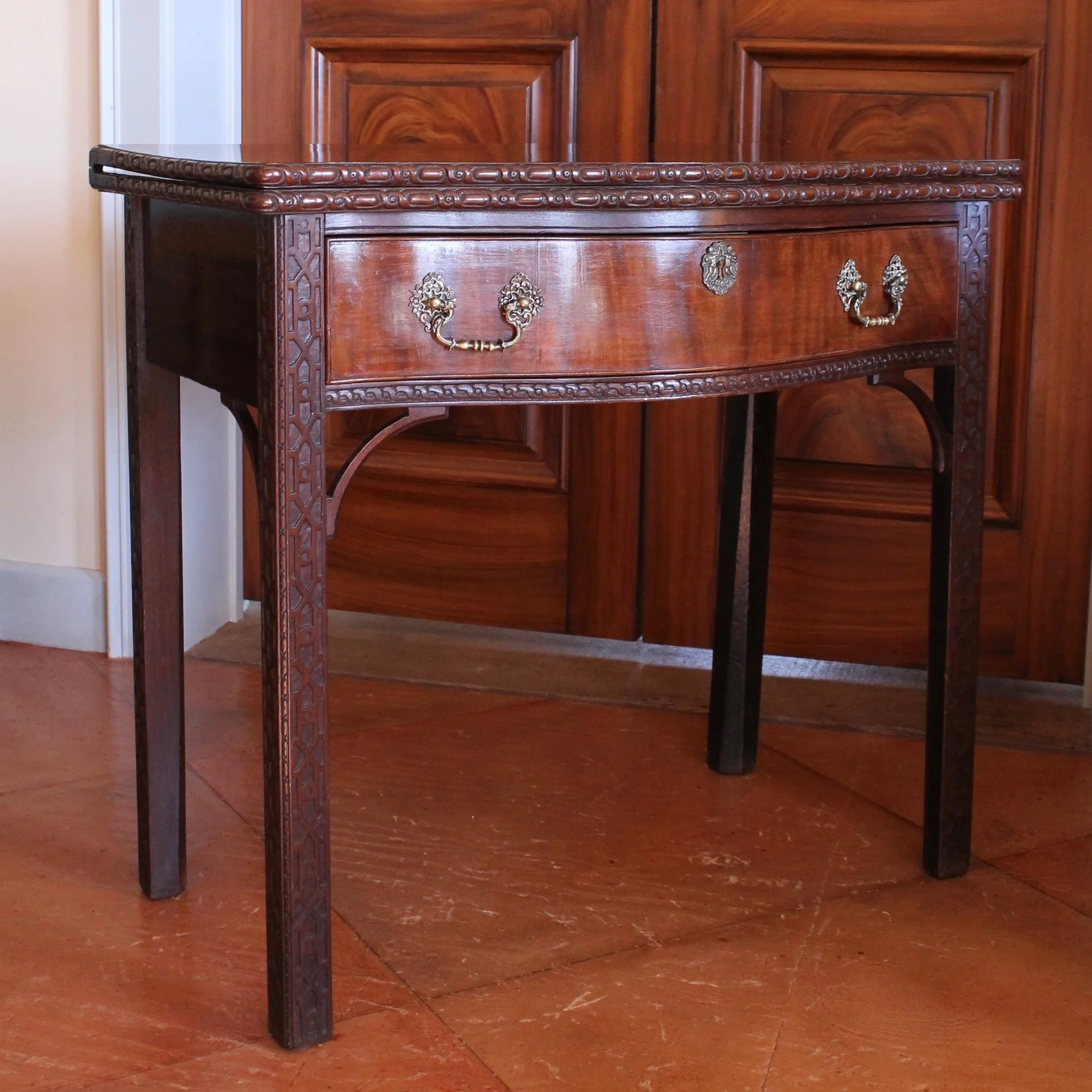 George-III-Georgian-Serpentine-Table-With-Chinese-Chippendale-Fret-Legs-18th-Century