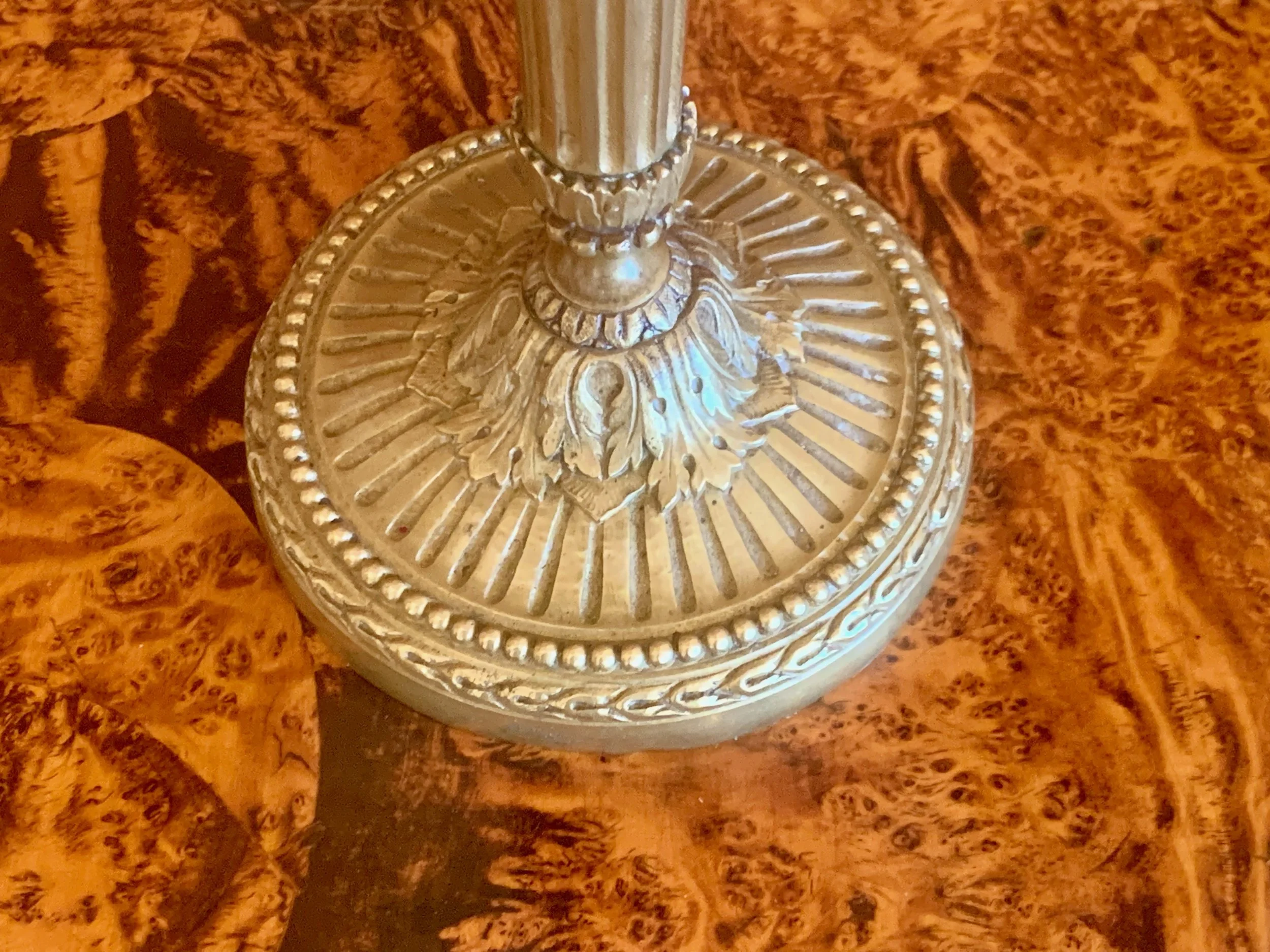 Pair-French-Louis-XVI-Period-Candlestick-Lamps-with-Marbleized-Shades (6) detail