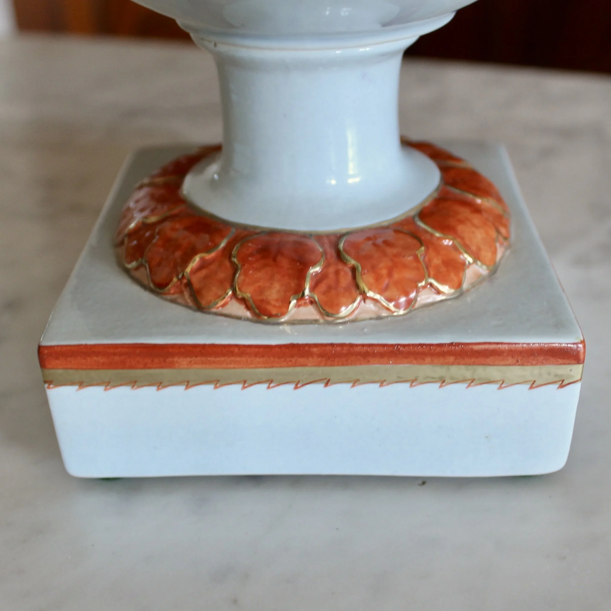 Pair of Large Italian Porcelain Chinese Export Style Covered Jars