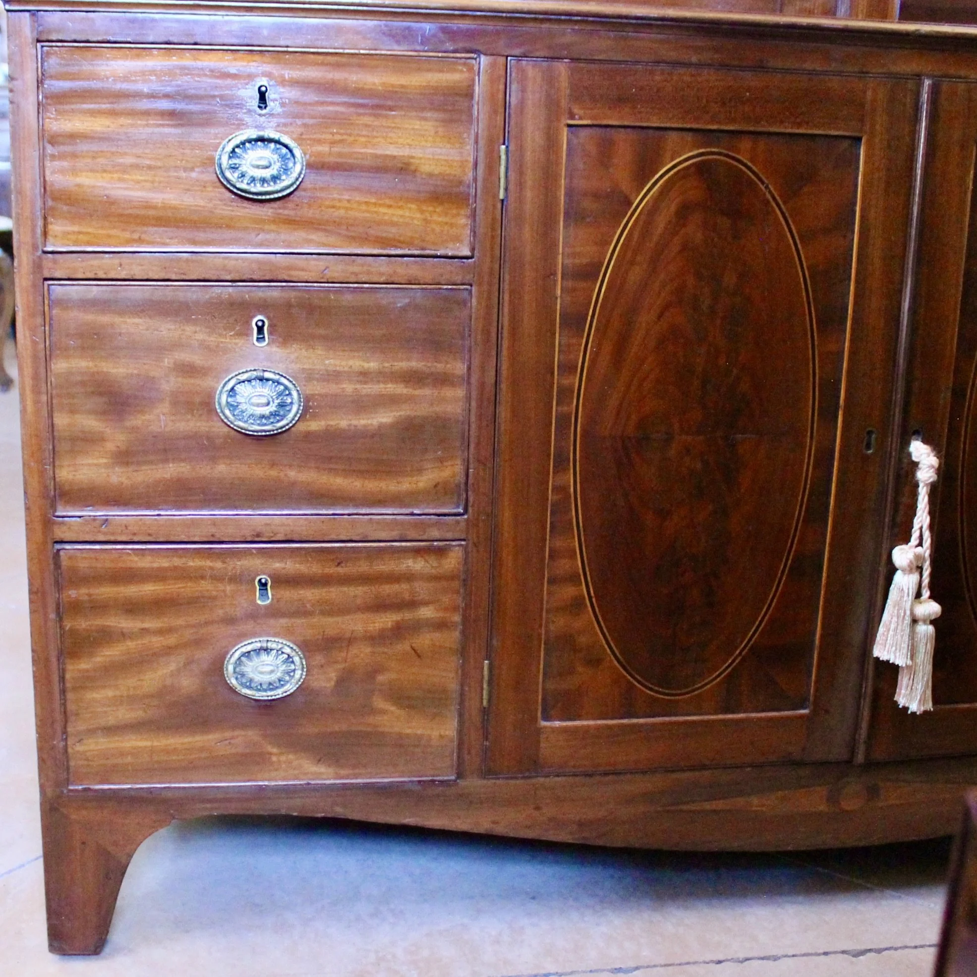 Georgian English Mahogany Glass Front Bookcase