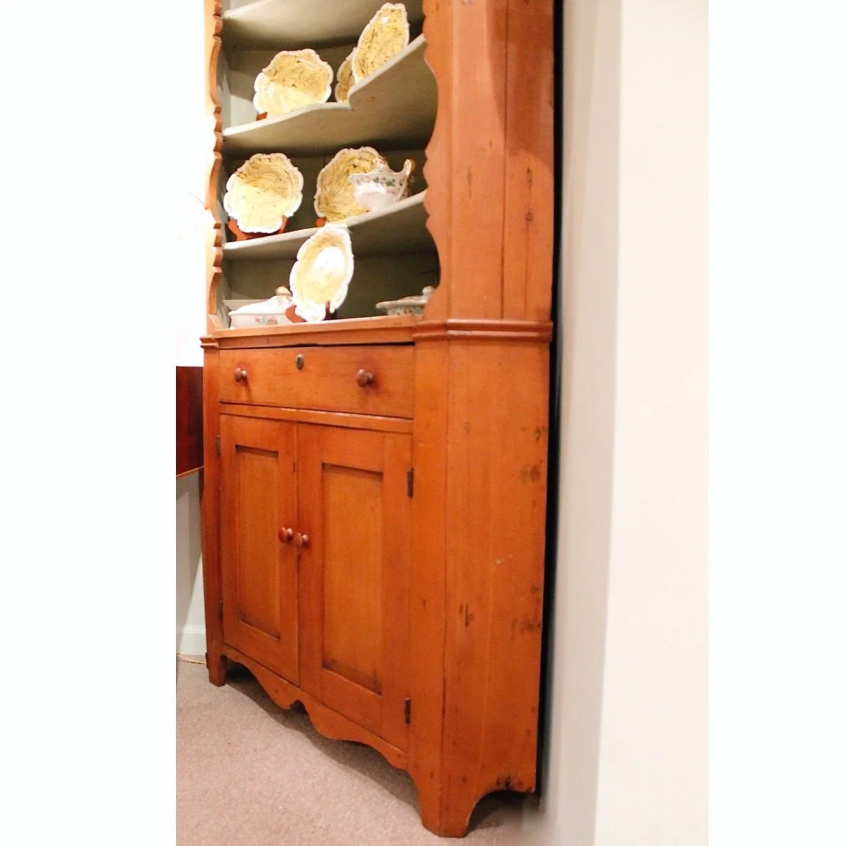 Pennsylvania antique open corner cupboard (5)-side