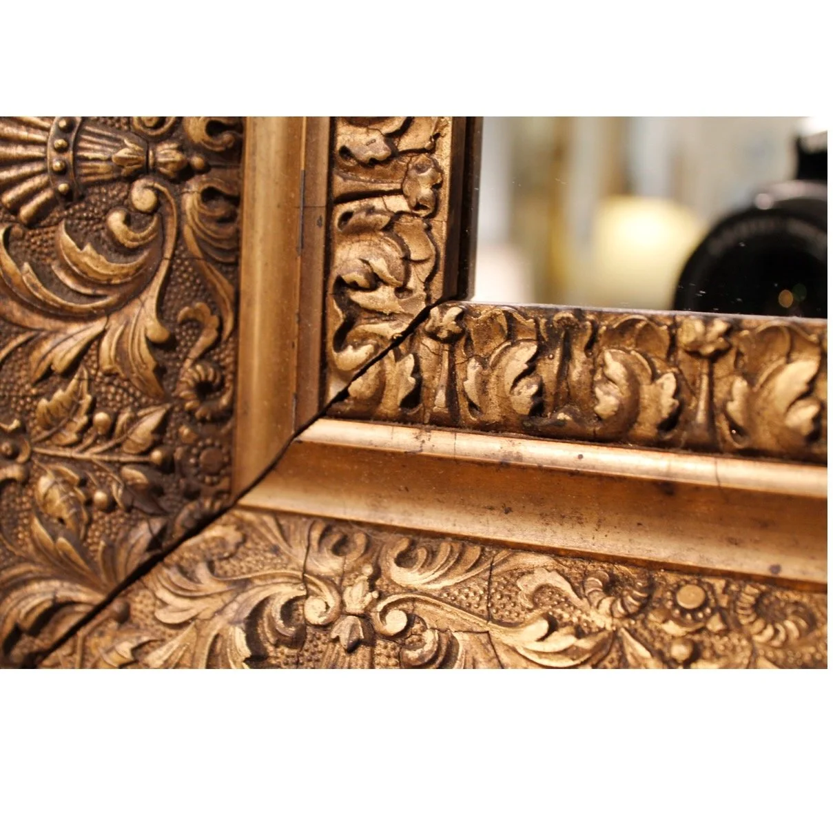 Late-19th-Century-American-Gilded-Mirror (3).jpeg