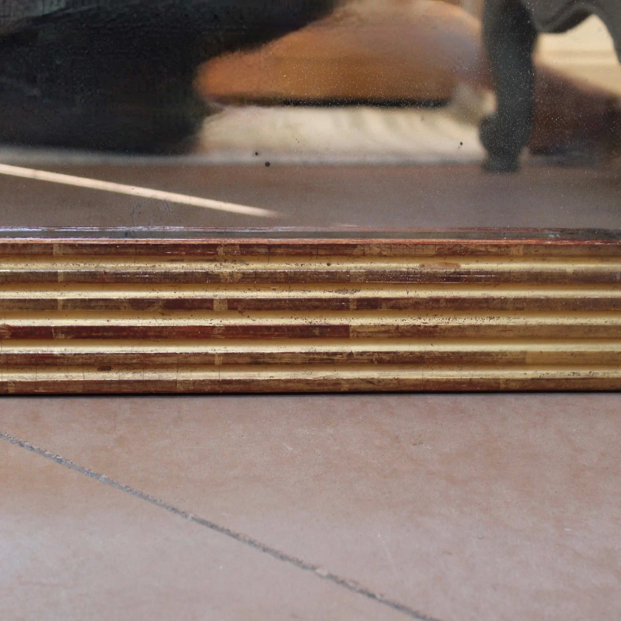 French-Directoire-Giltwood-Mirror-With-Reeded-Face-19th-Century (3)