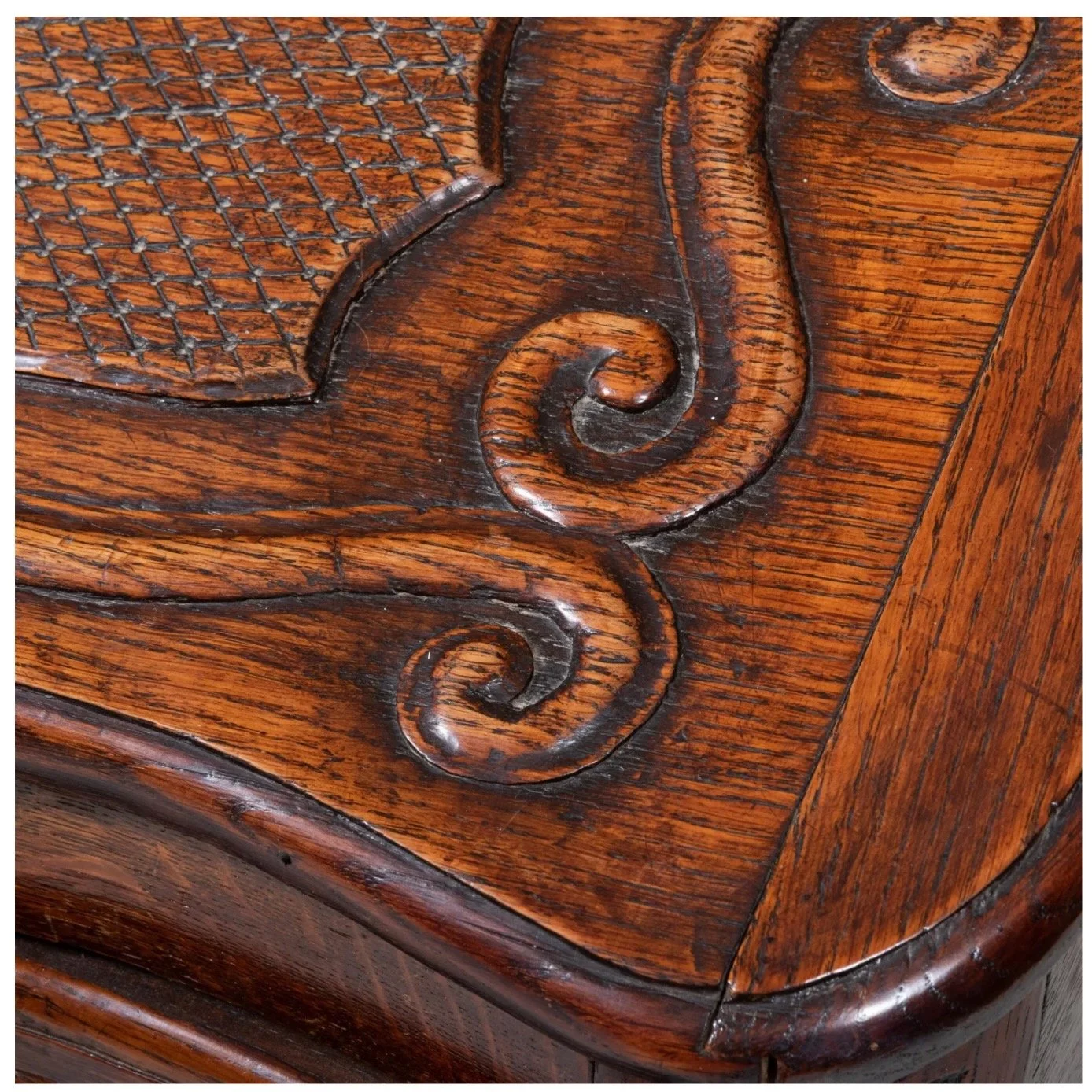 continental-rococo-carved-slant-front-desk-top-commode (6)-detail