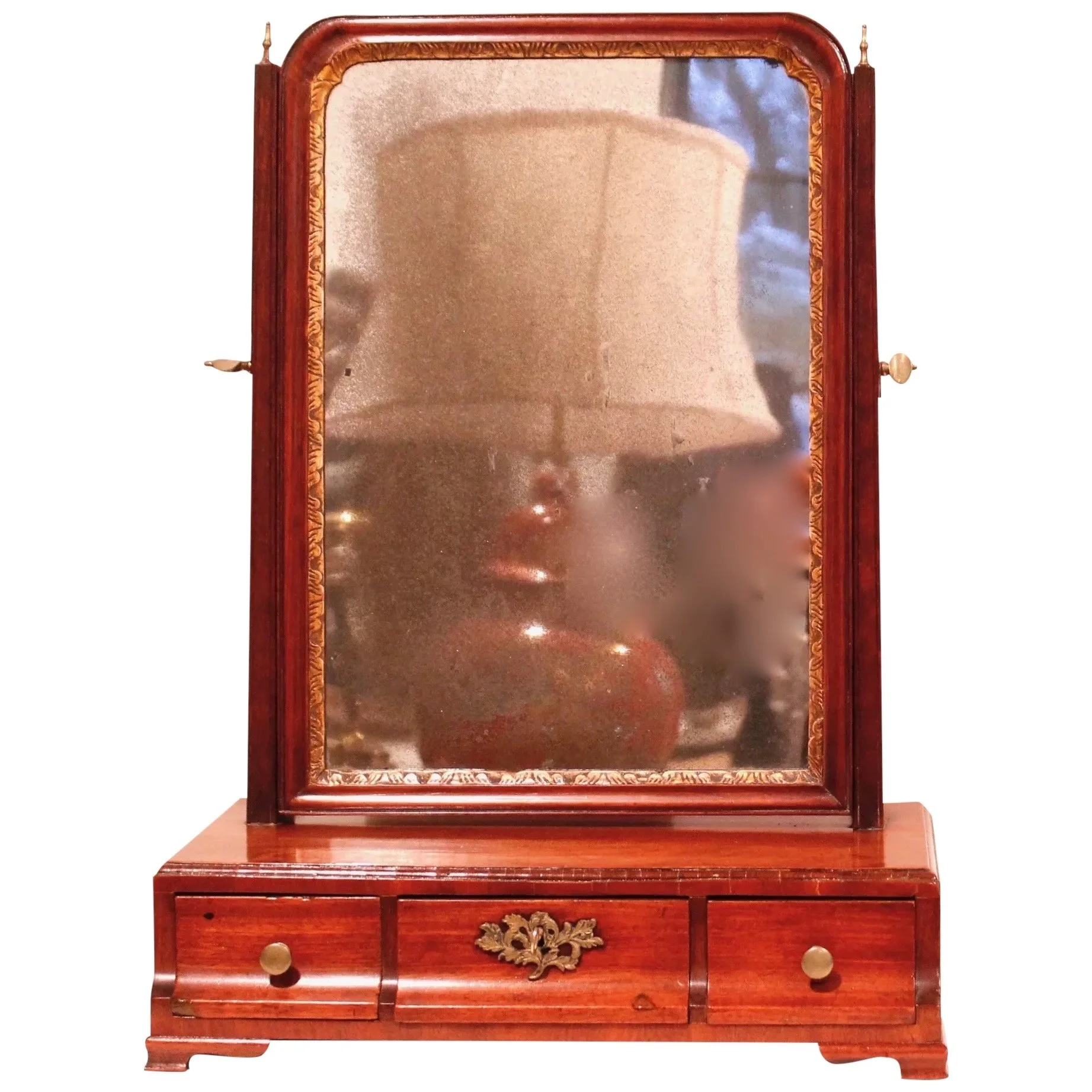 Georgian-Period-Walnut-and parcel-Gilt-Dressing-Mirror (1)