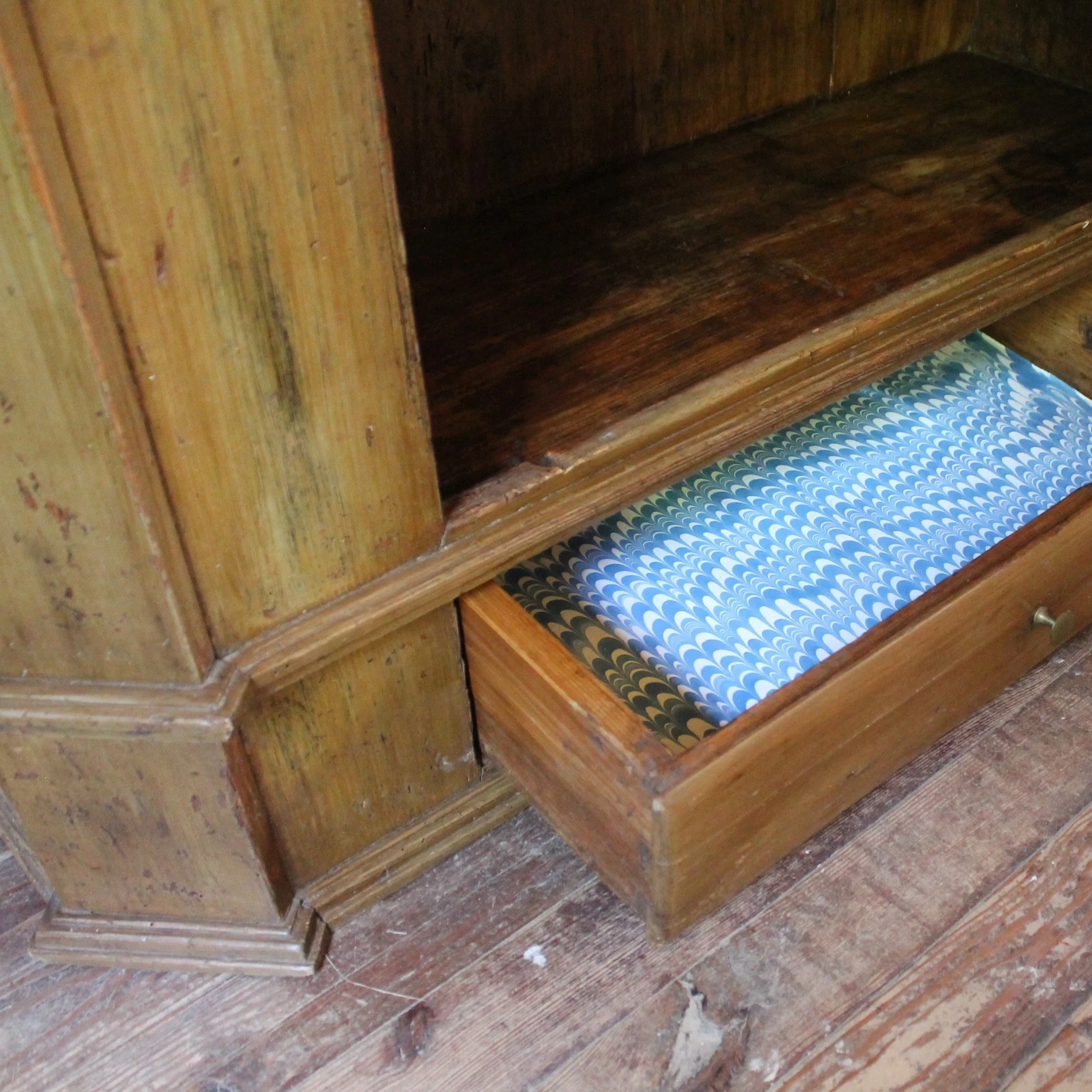 antique-swedish-painted-cupboard-19th-century (9).jpeg