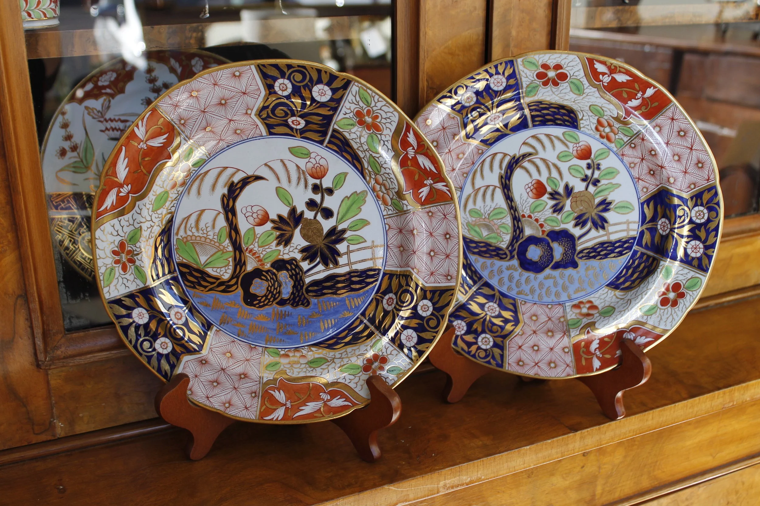 Pair of Early Spode “Rock and Tree” or “Money Tree” Pattern Plates