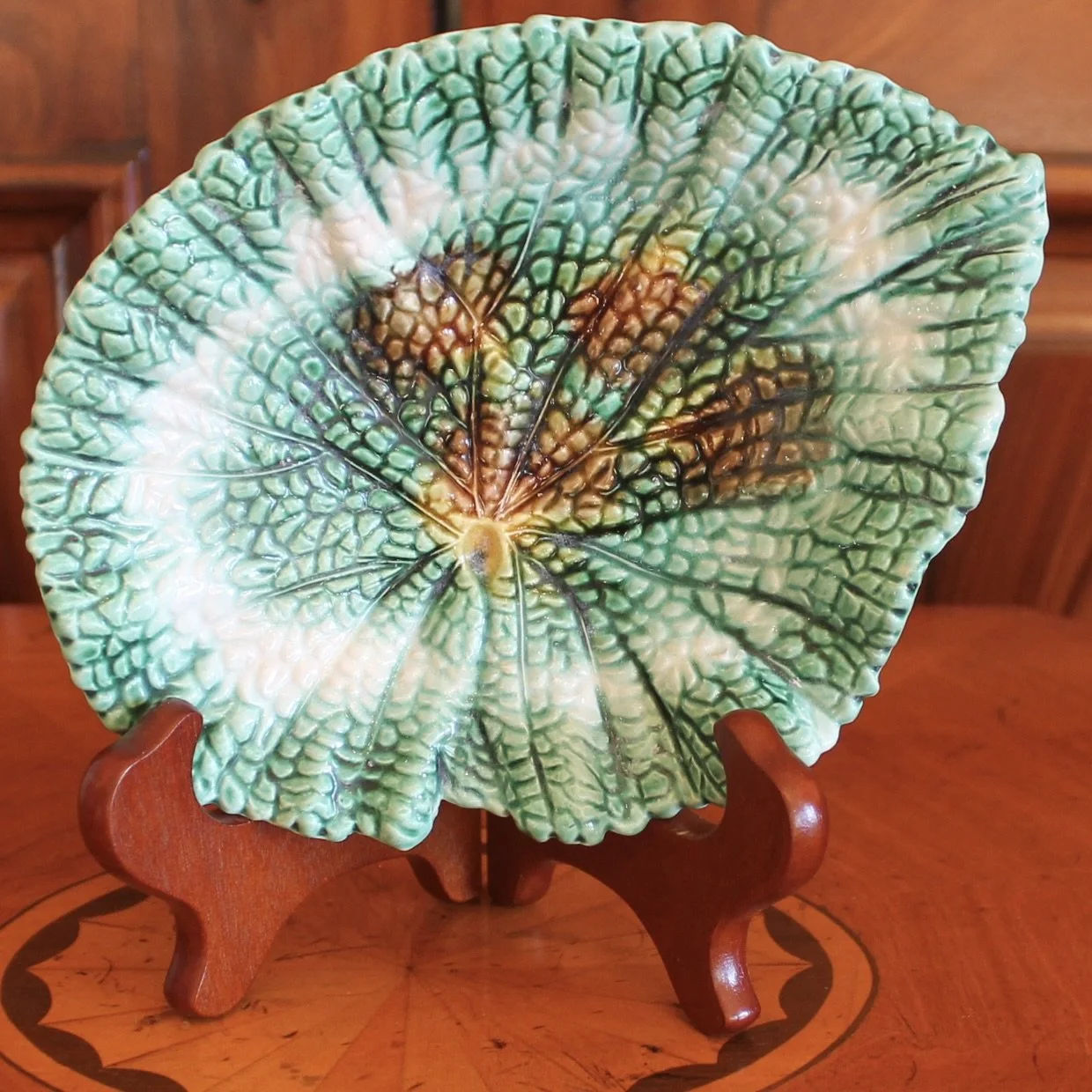 English Begonia Leaf Majolica