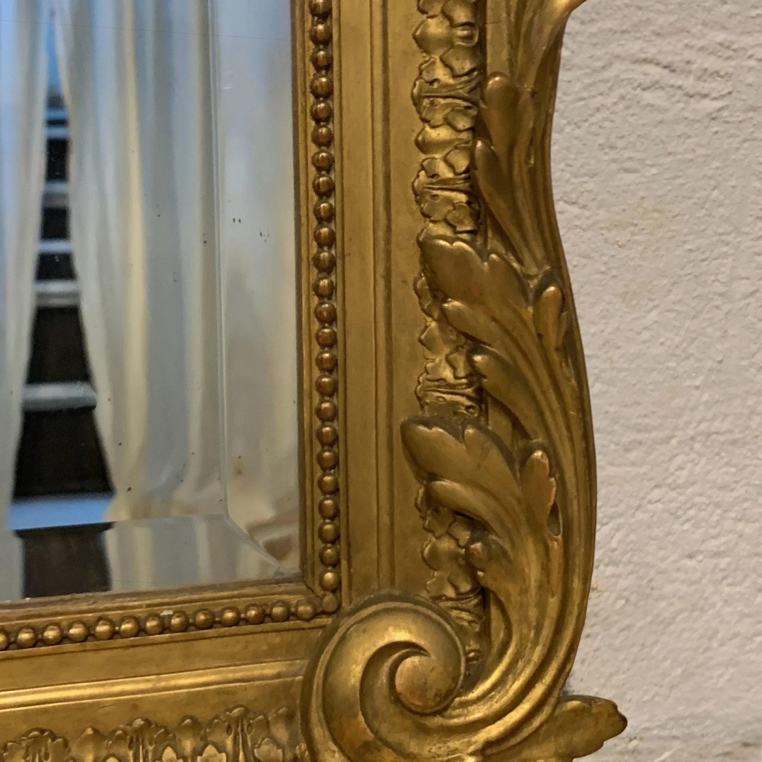 Large-Louis-XVI-Style-Giltwood-Mirror (10)-detail
