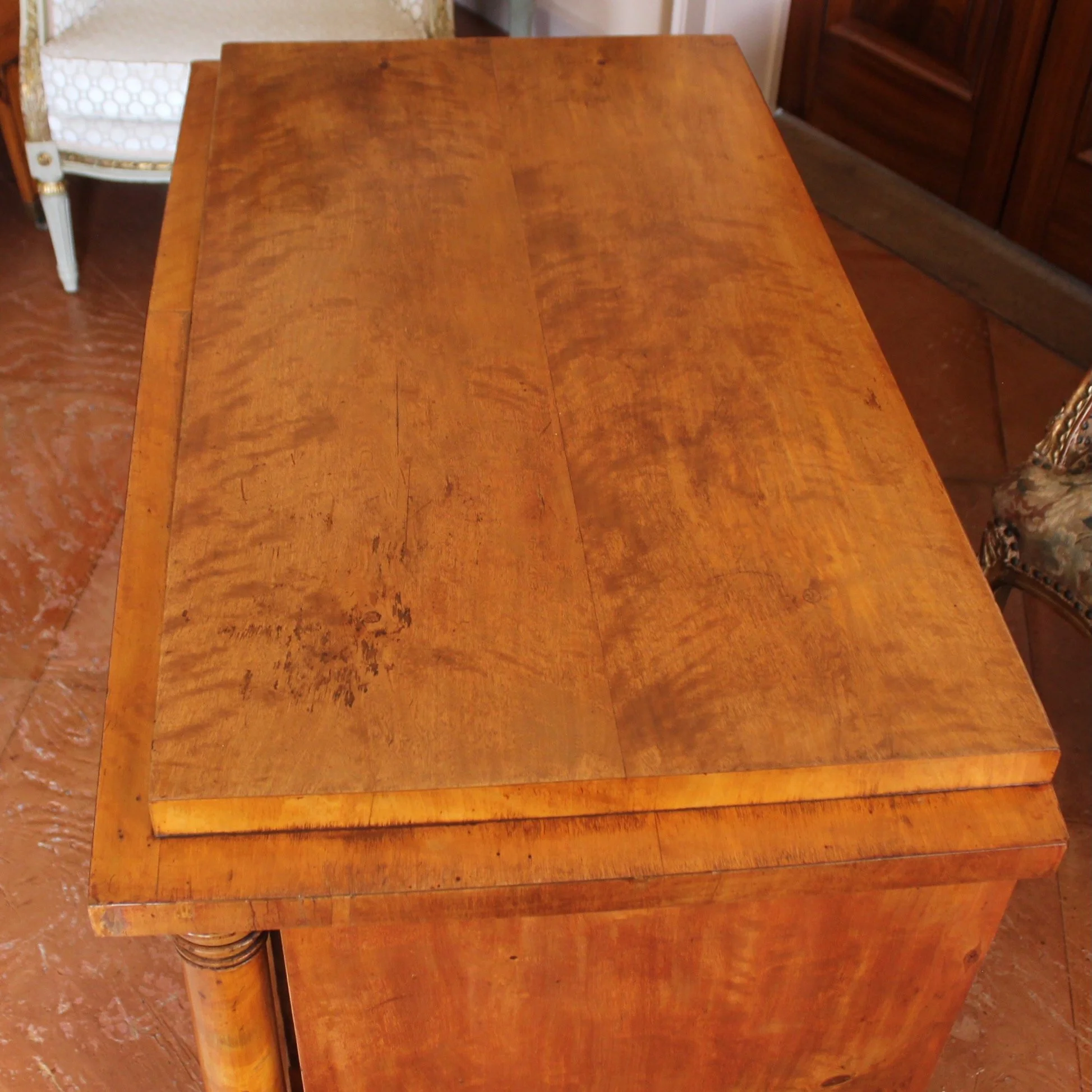 Biedermeier-Birch-Commode-Chest-of-Drawers (6)-top