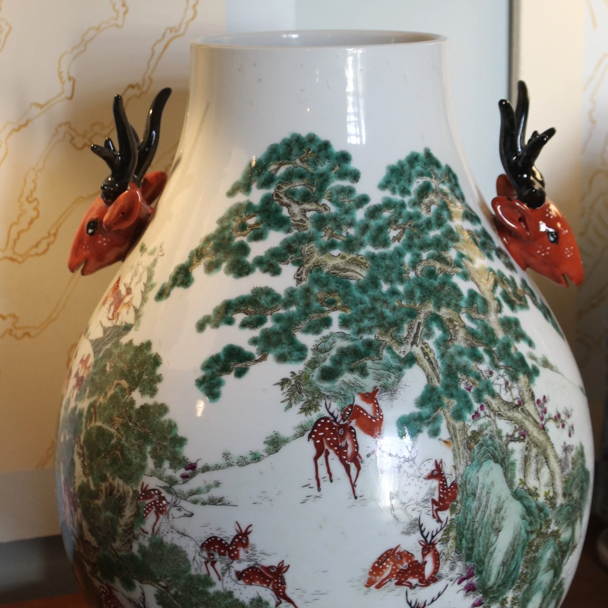 One hundred Blessings Pattern Chinese Porcelain Vase