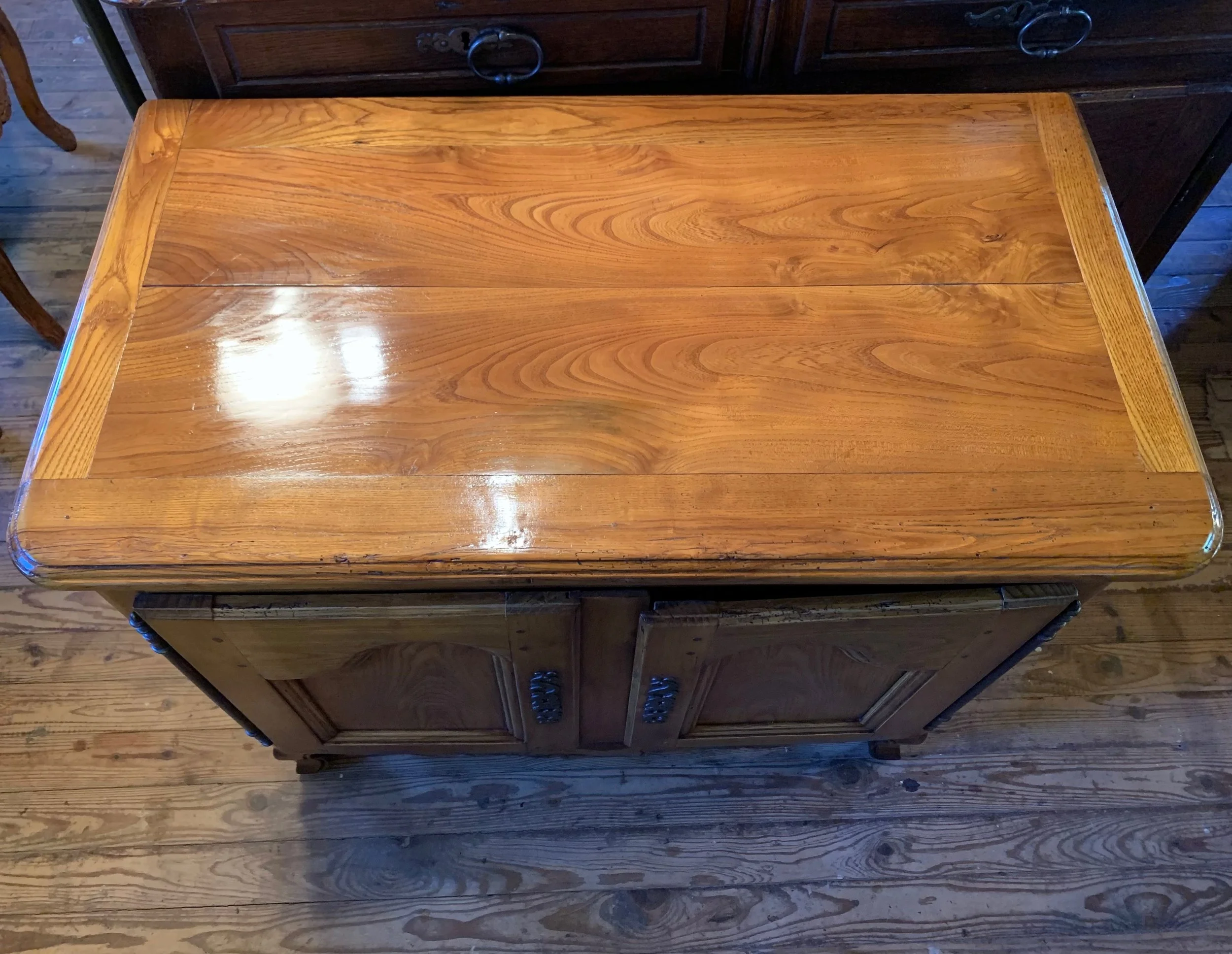 Small-French-Provincial-Louis-XV-Elm-Buffet-Cabinet-top-3