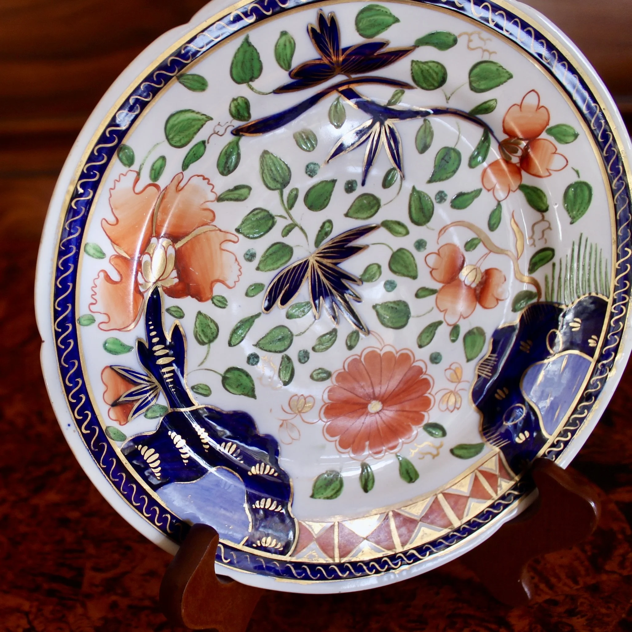 Trio of Coalport Imari Porcelain Plates, Early 19th Century