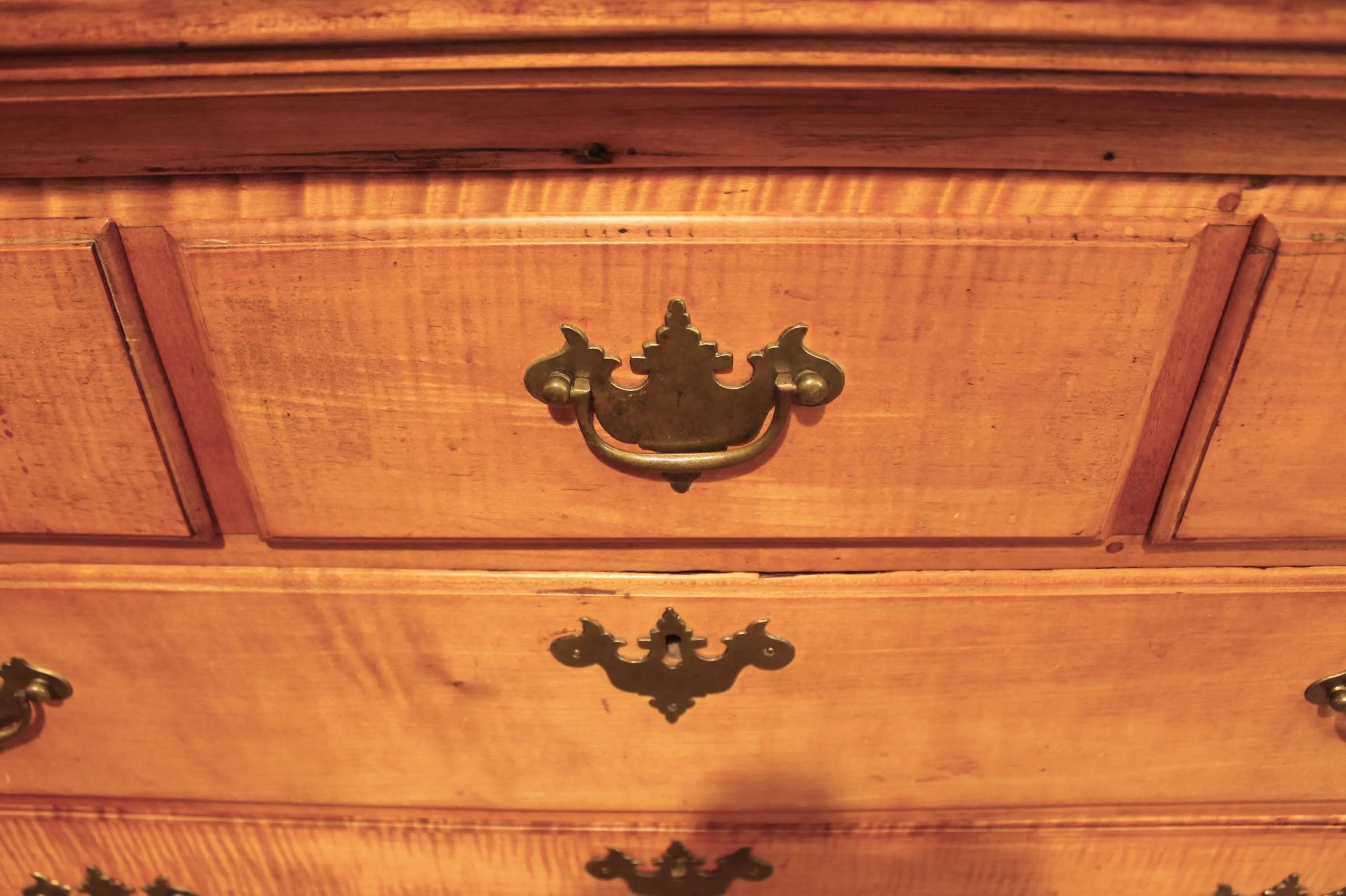 NewEngland-Tiger-Maple-Tall-chest-of-drawers-#2 (4).jpeg