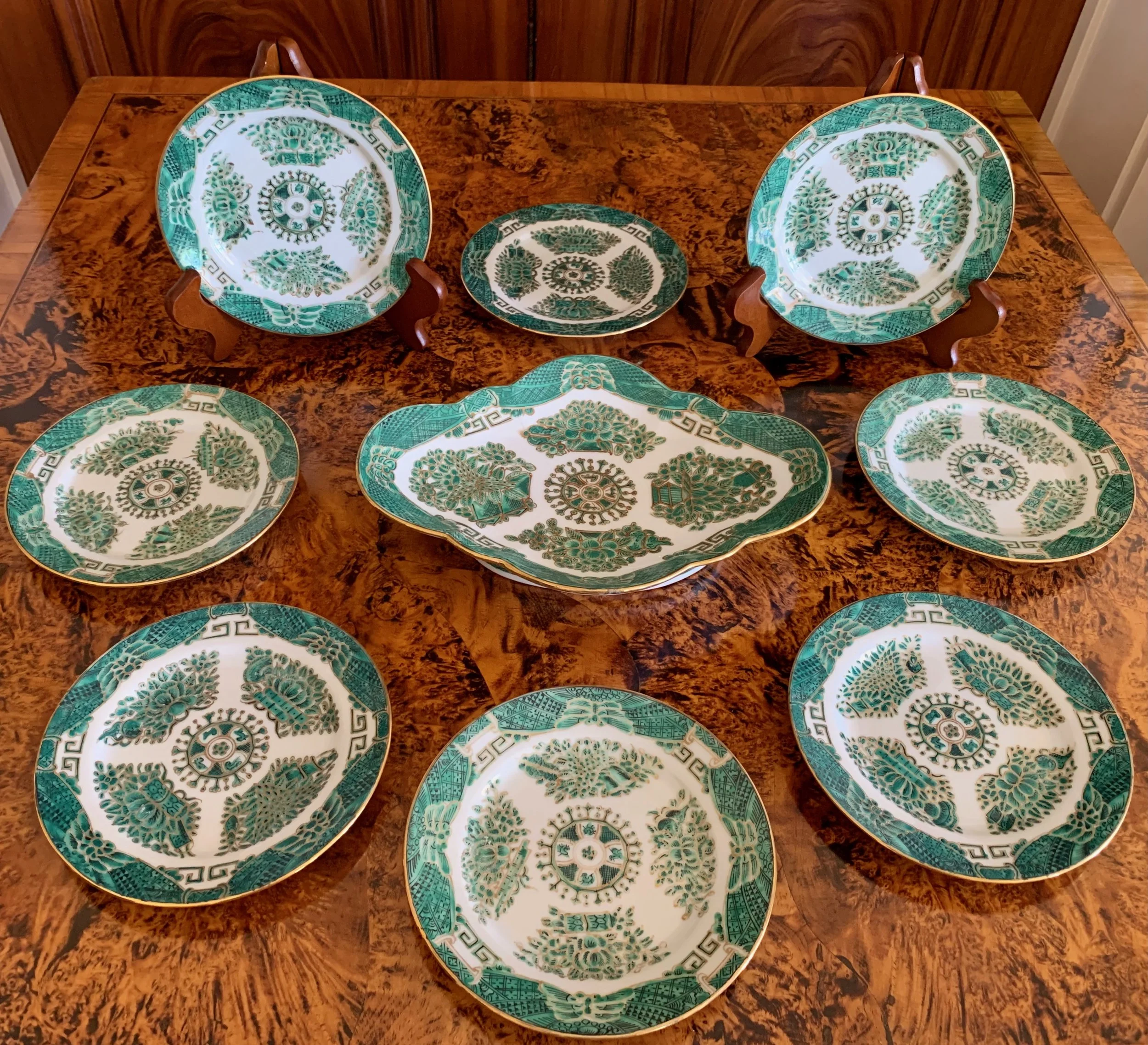 Green-Fitzhugh-Pattern-Chinese-Export-Porcelain-Plates