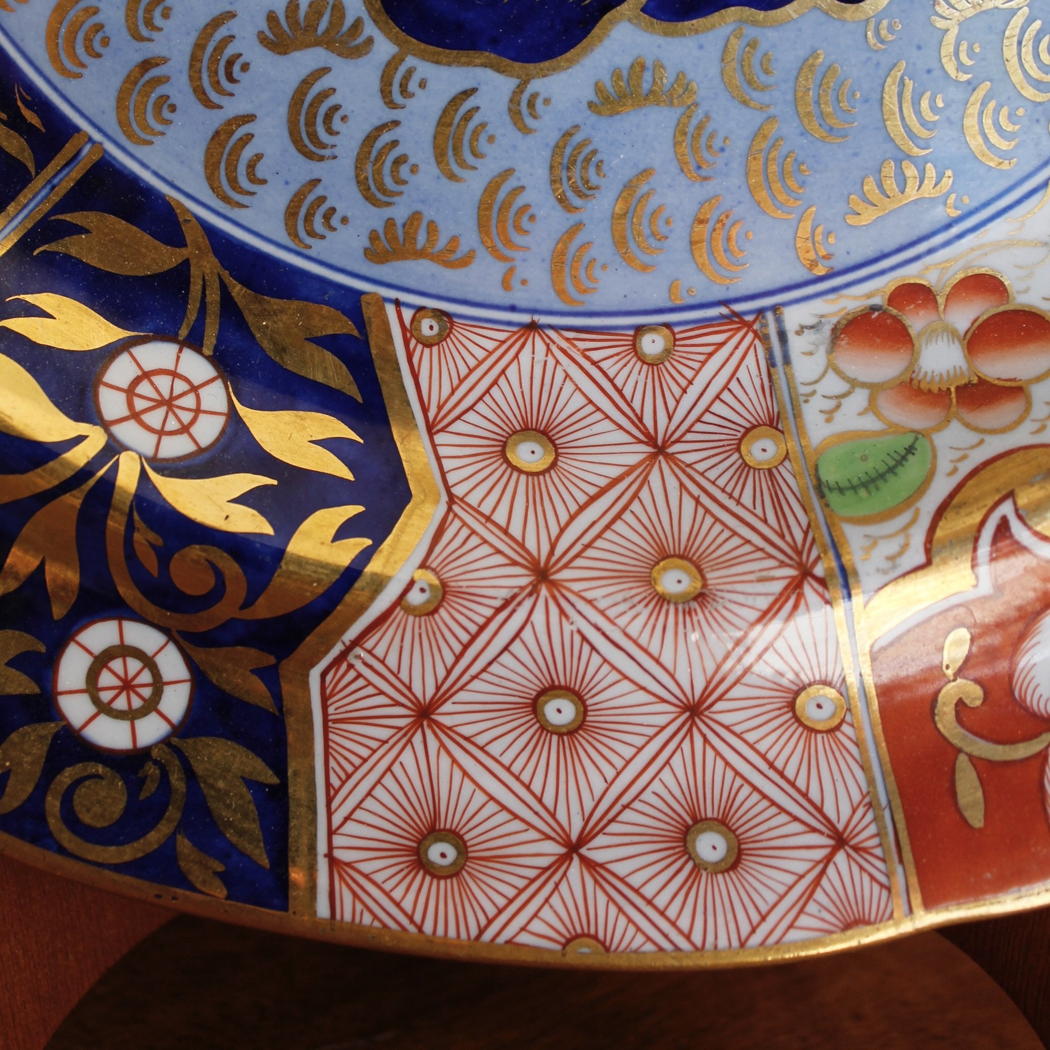 Pair of Early Spode “Rock and Tree” or “Money Tree” Pattern Plates