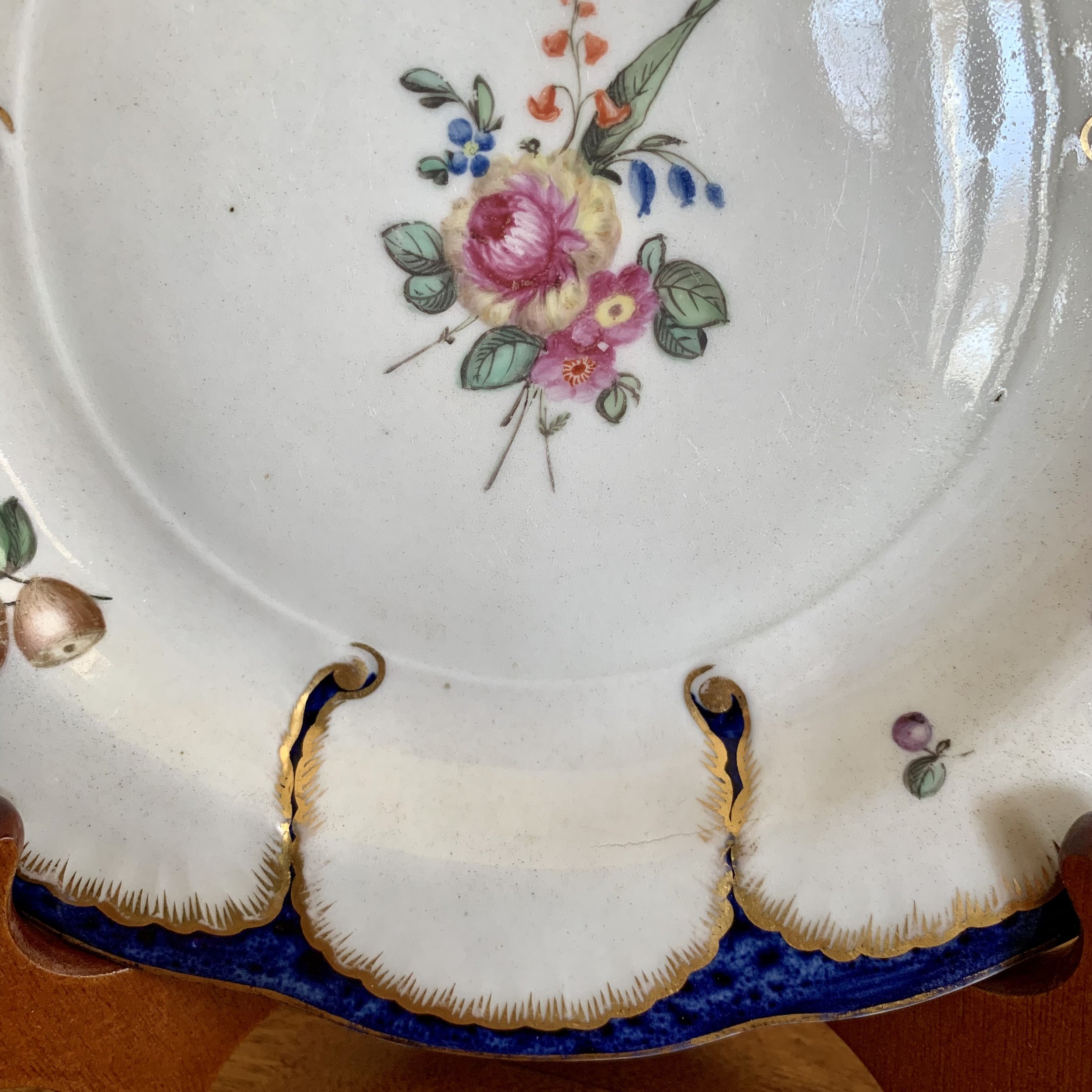 Sèvres “Feuilles de Choux” Plate