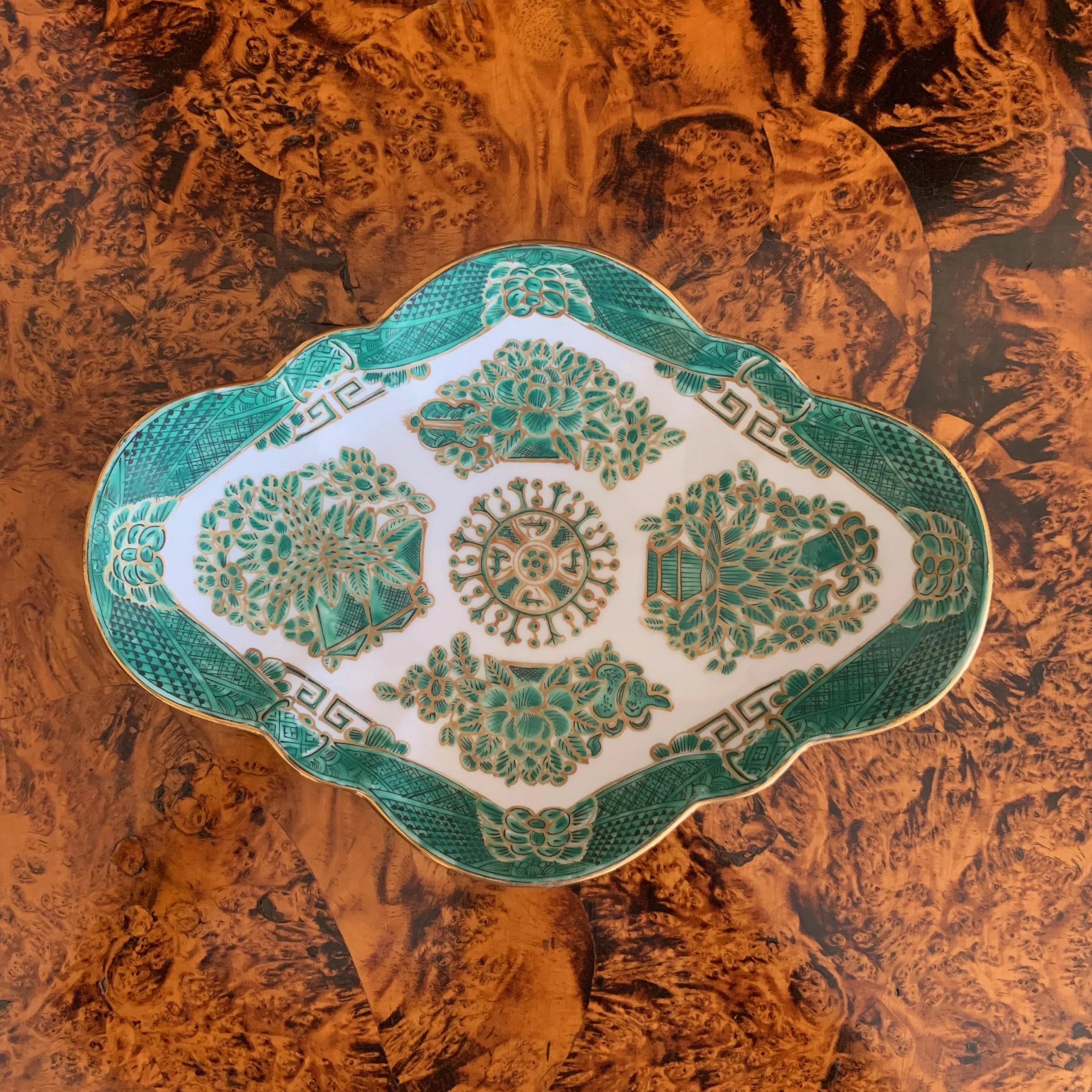 Green-Fitzhugh-Pattern-Chinese-Export-Porcelain-Plates