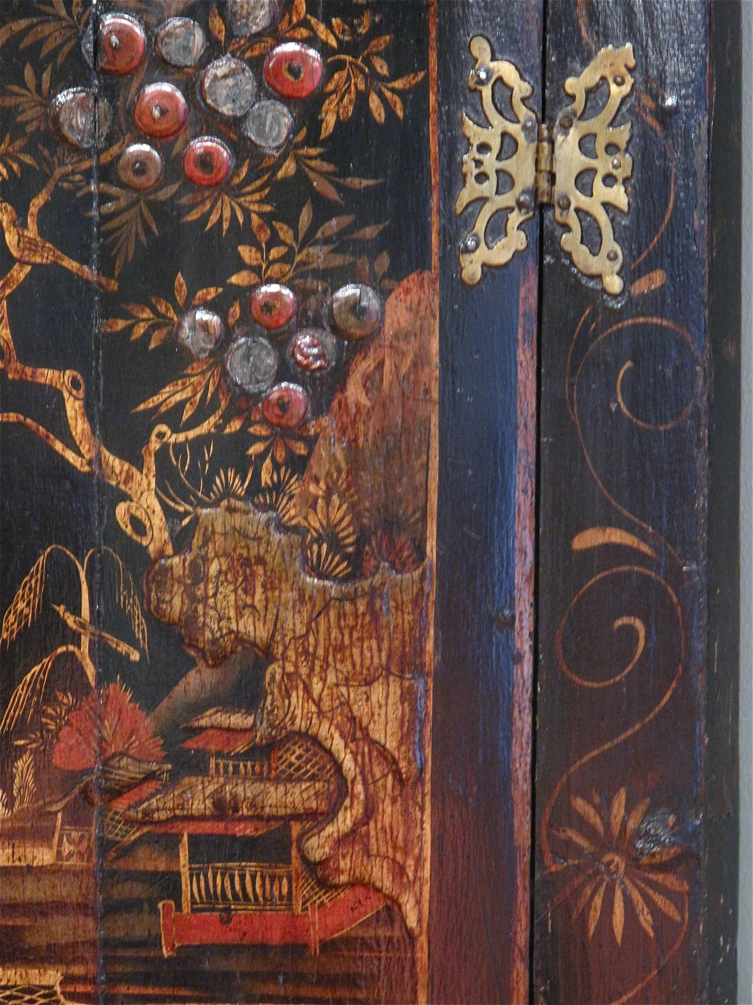 George-II-Black-Japanned-Hanging-Corner-Cabinet (10)
