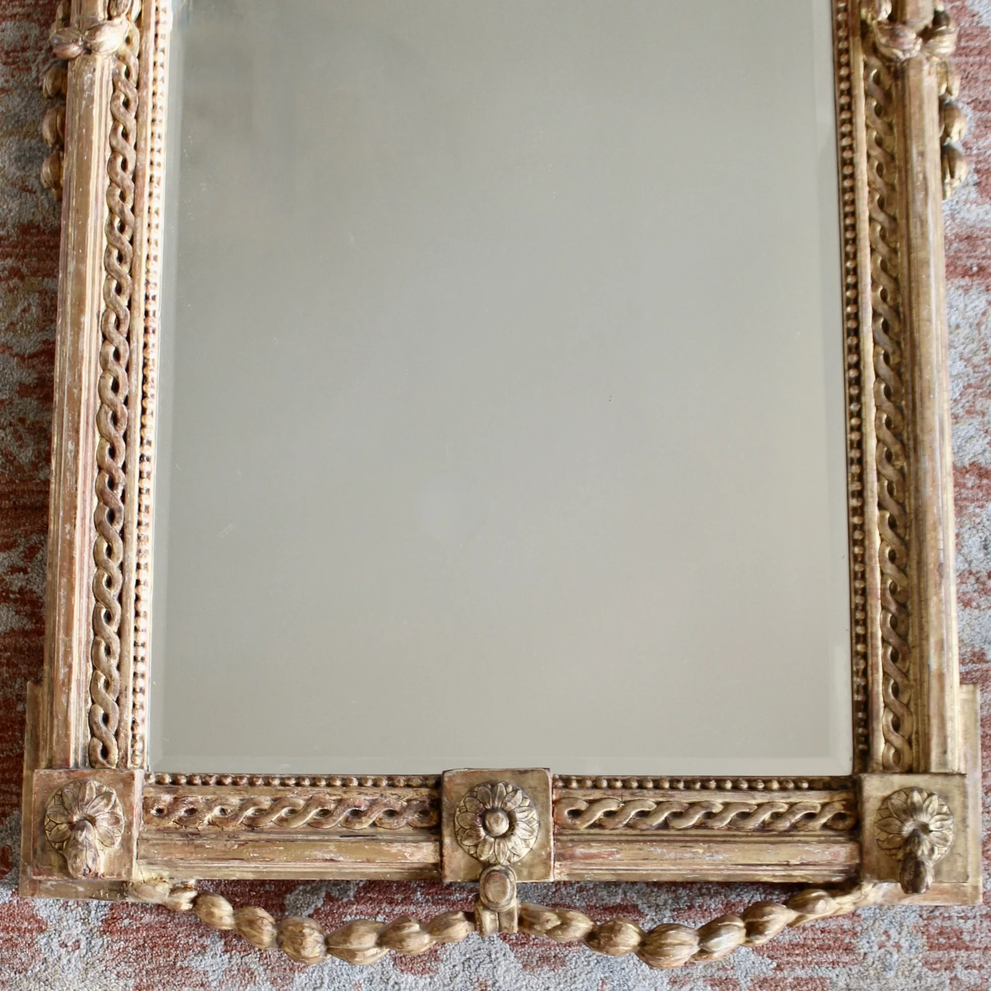 Italian Giltwood Neoclassical Mirror with Laurel Crest