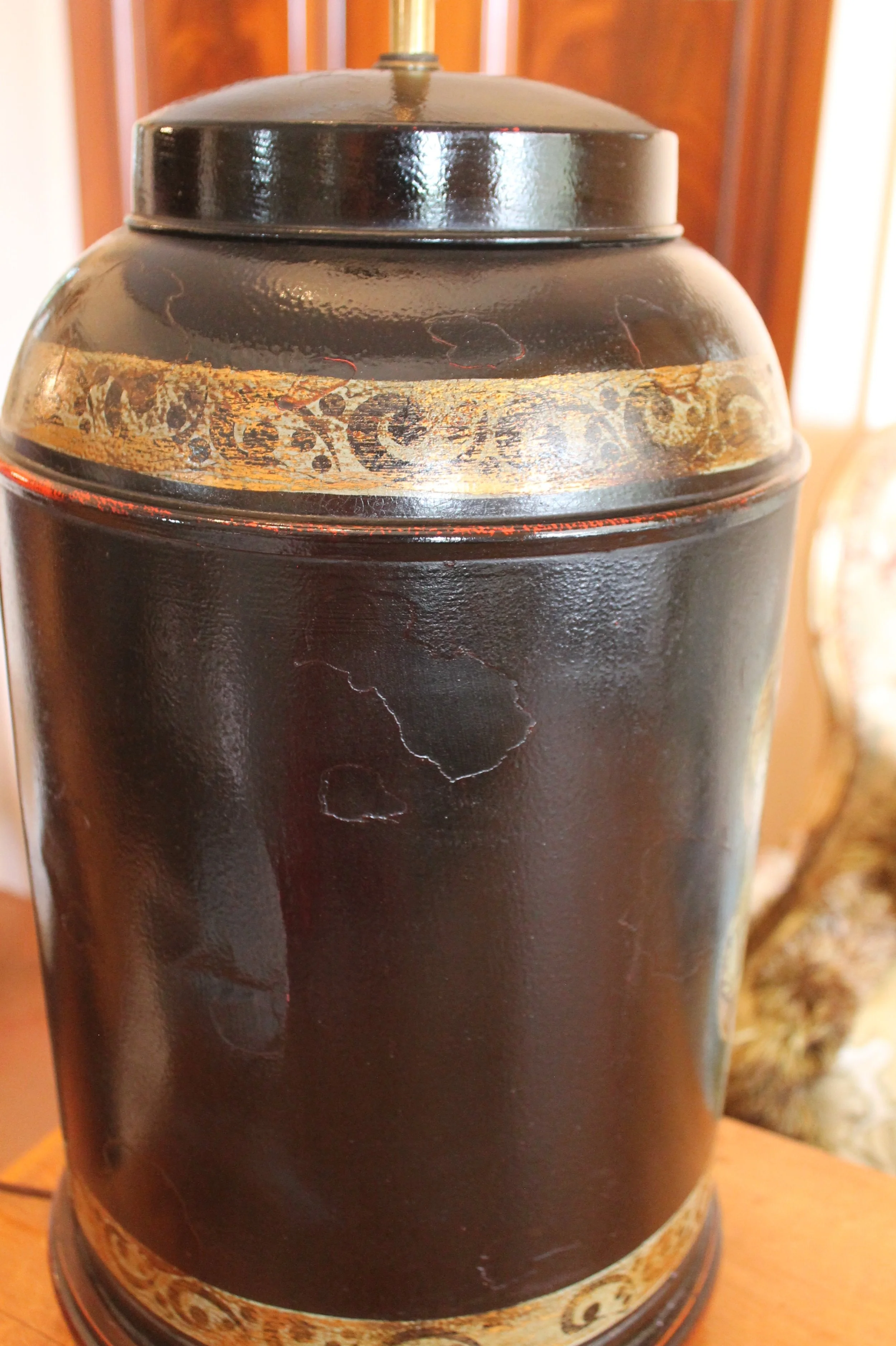 Painted Tôle Tea Canister Lamp